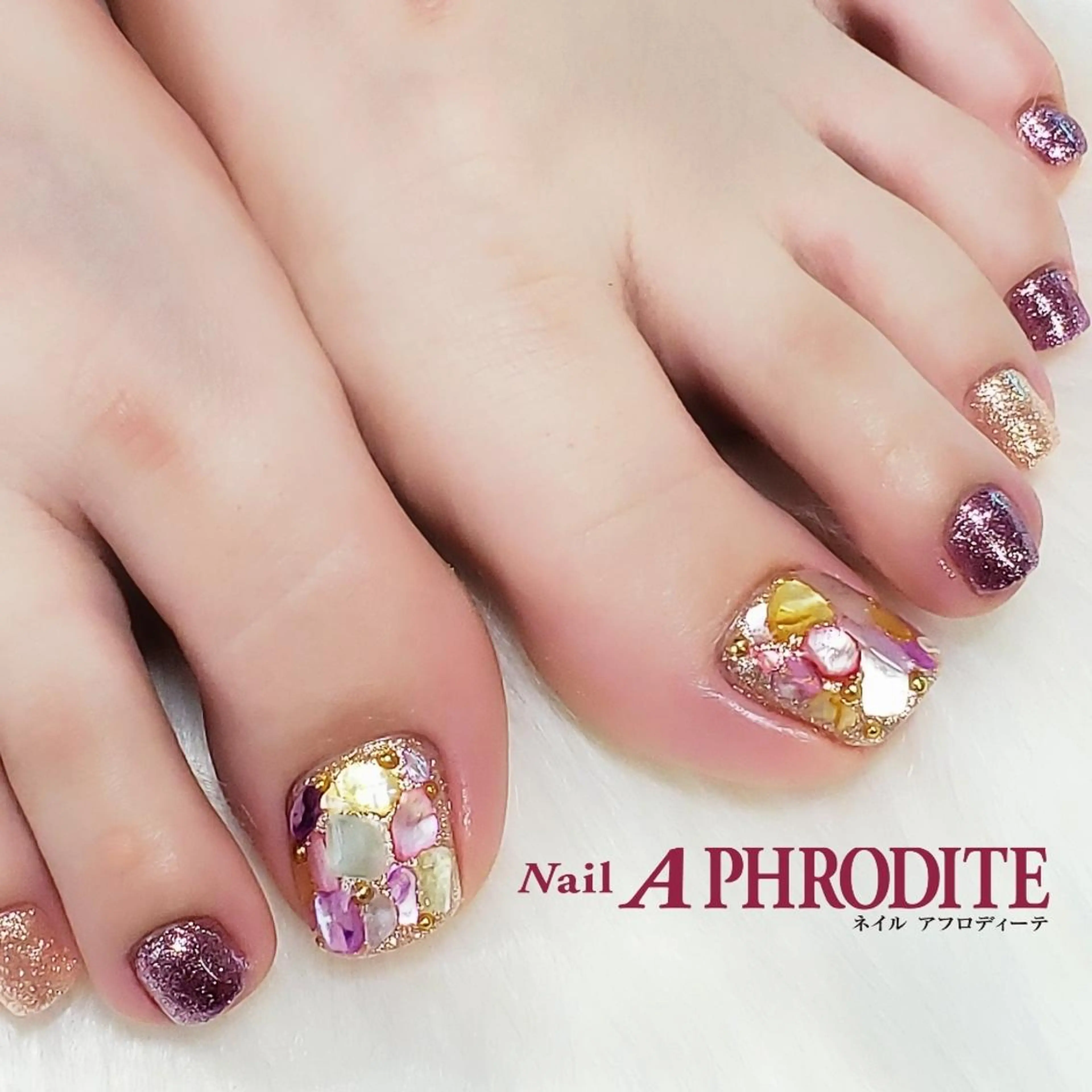ネイル フットネイル Nail  Aphroditeのネイルデザイン