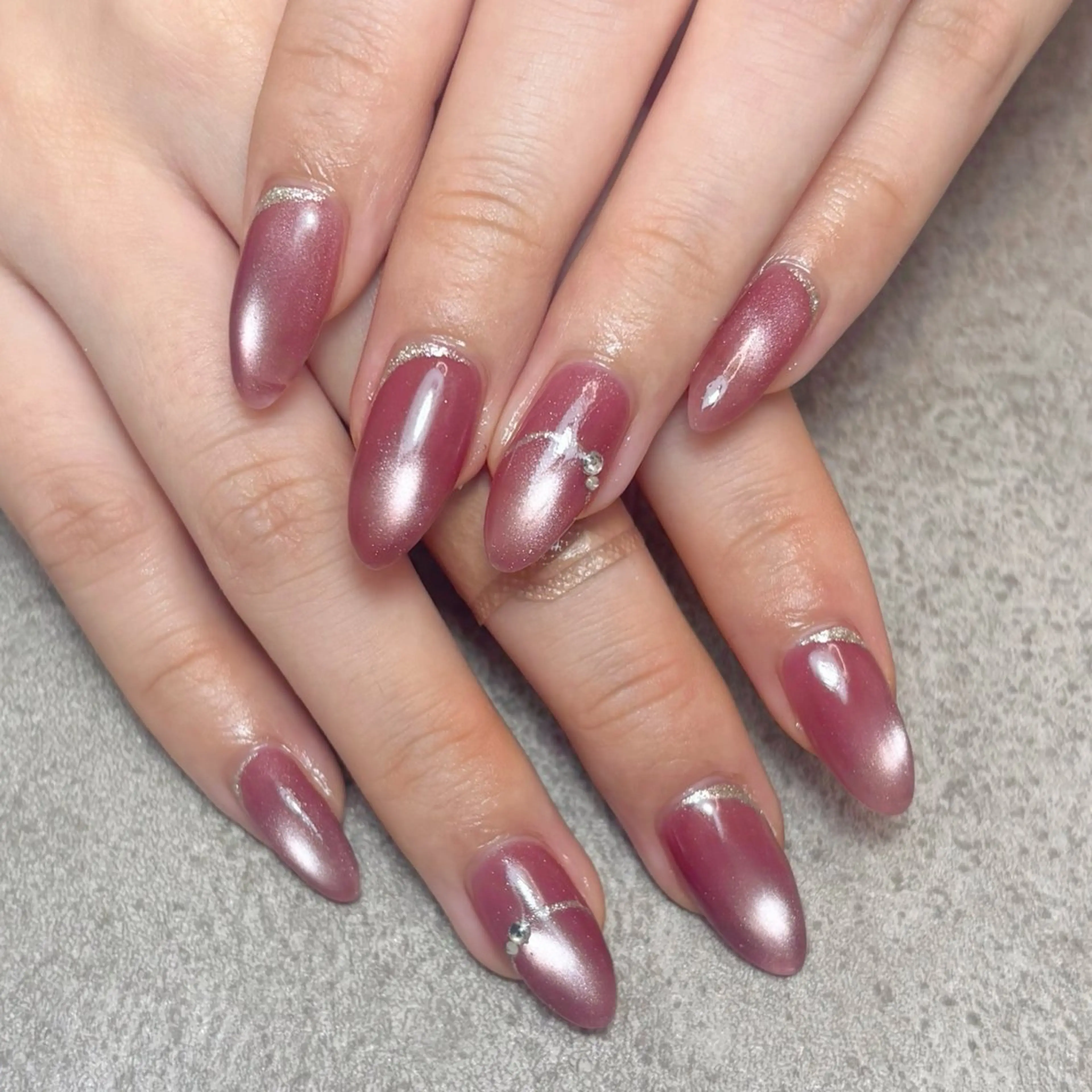 ネイル ハンドネイル nailroom DIASOMNIAのネイルデザイン