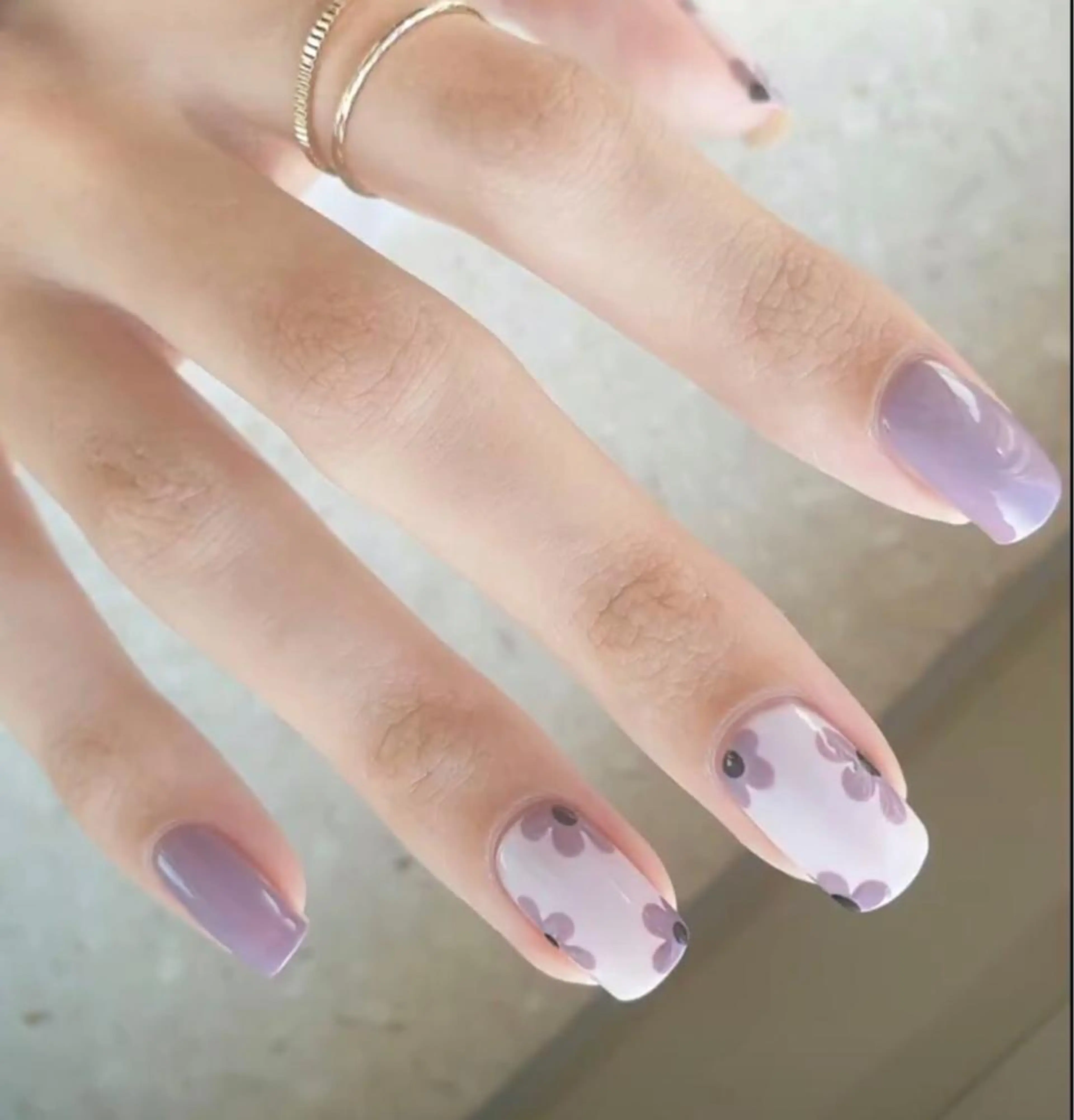 ネイル 💅E•U•B NAIL🌹所属・横浜市中区曙町 ネイルE·U·Bのネイルデザイン