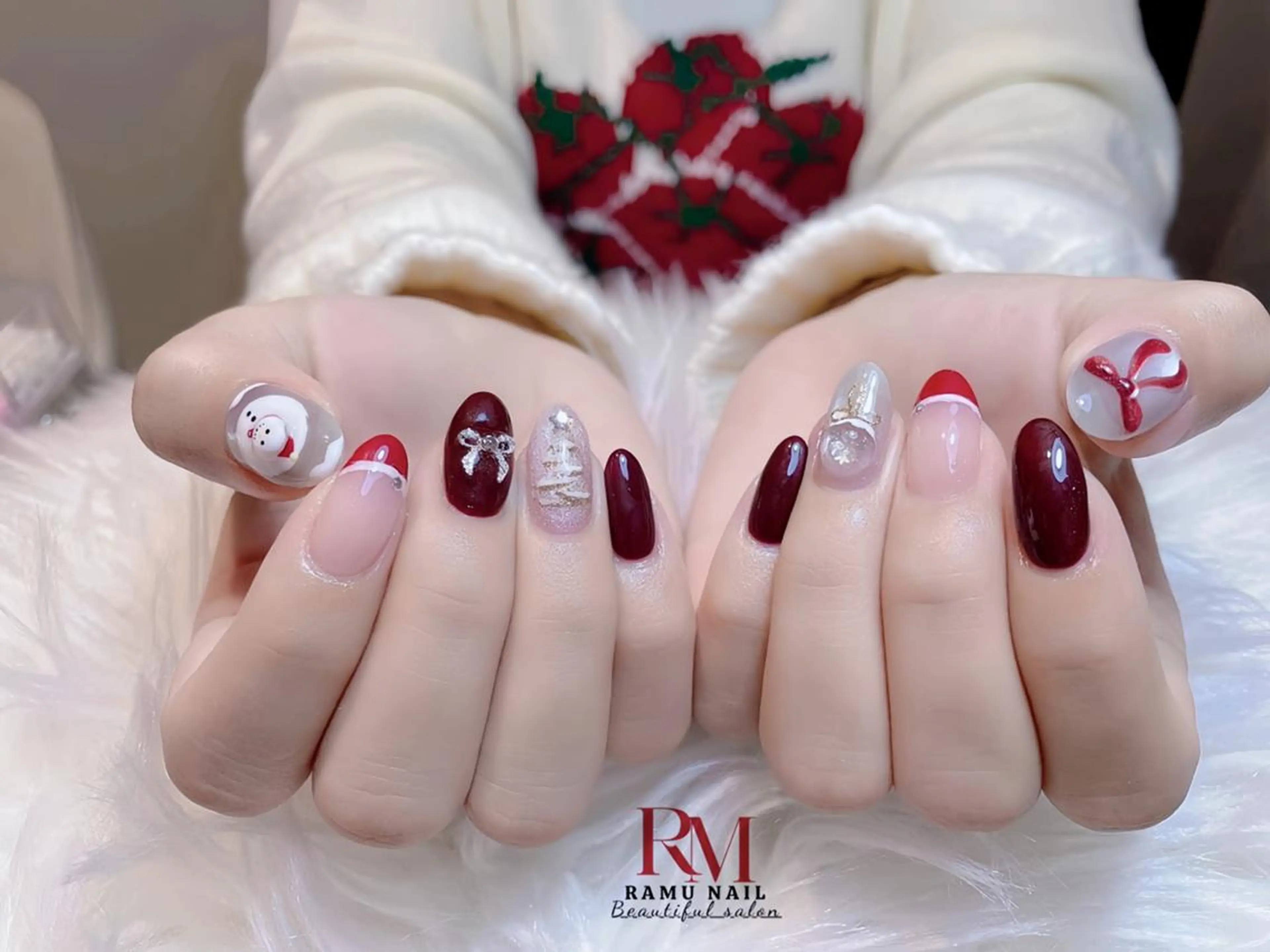 ネイル アートネイル チークネイル 長さ出し フレンチネイル グラデーション ハンドネイル RAMU_Nail 池袋店のネイルデザイン