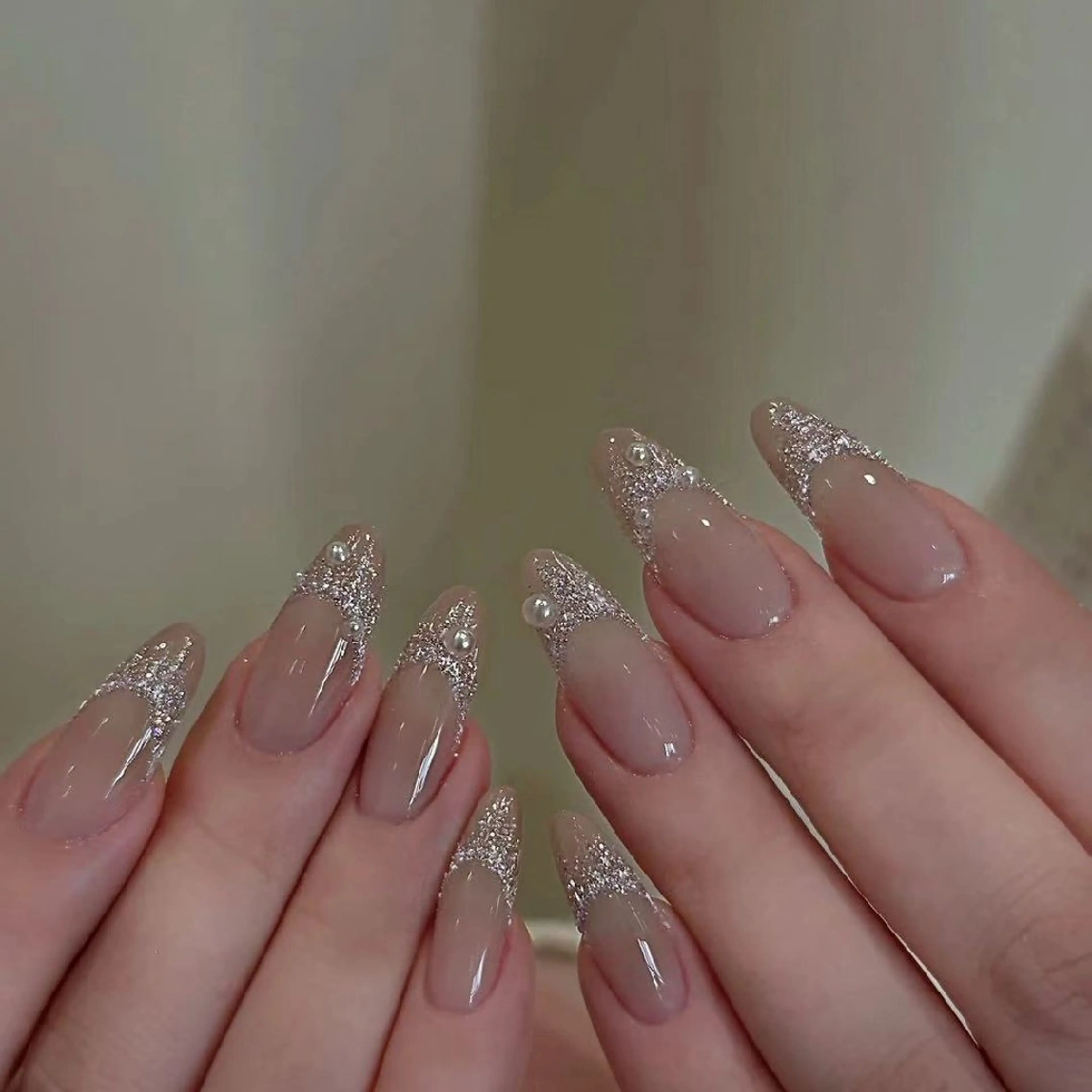 ネイル 氷ネイル・うるうるネイル 韓国ネイル ラメ(グリッター) シンプルネイル ✨モデル募集✨ まつ毛のマツエク・マツパデザイン