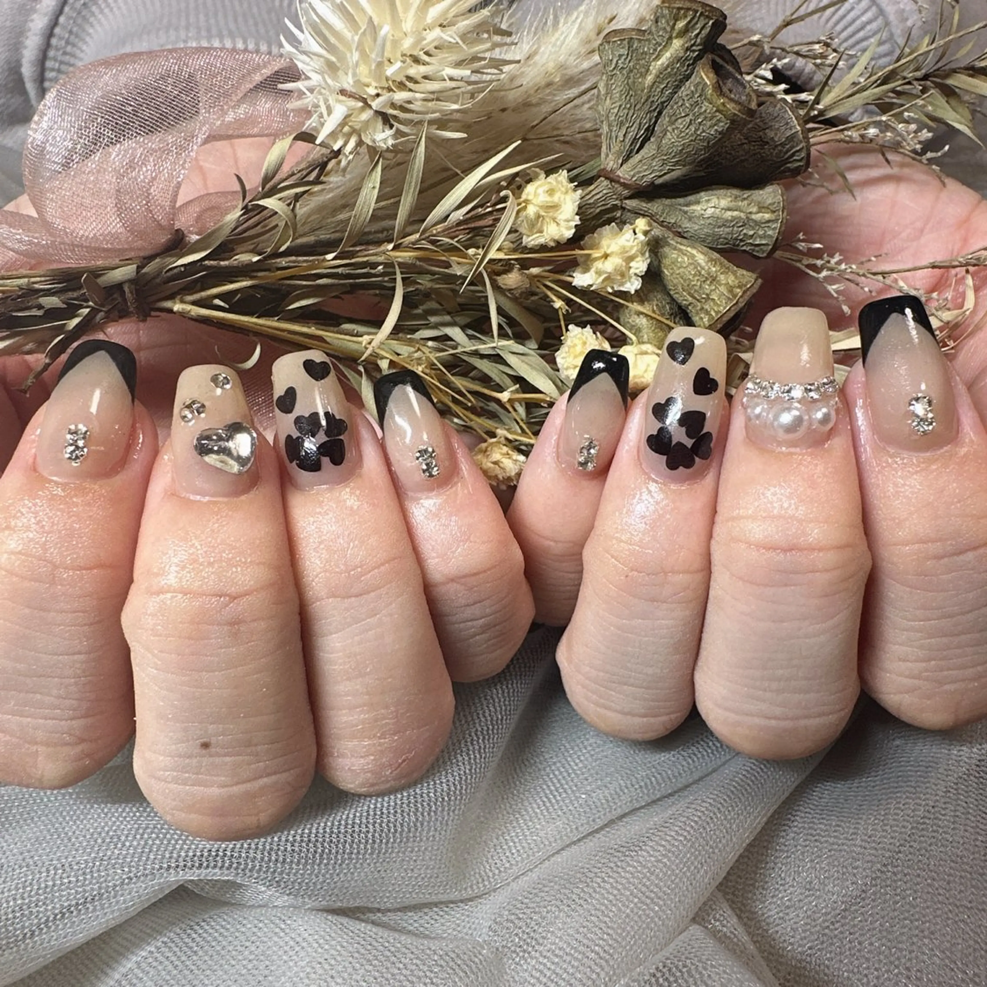 ネイル ハンドネイル Moon  Nail /栄　大須のネイルデザイン