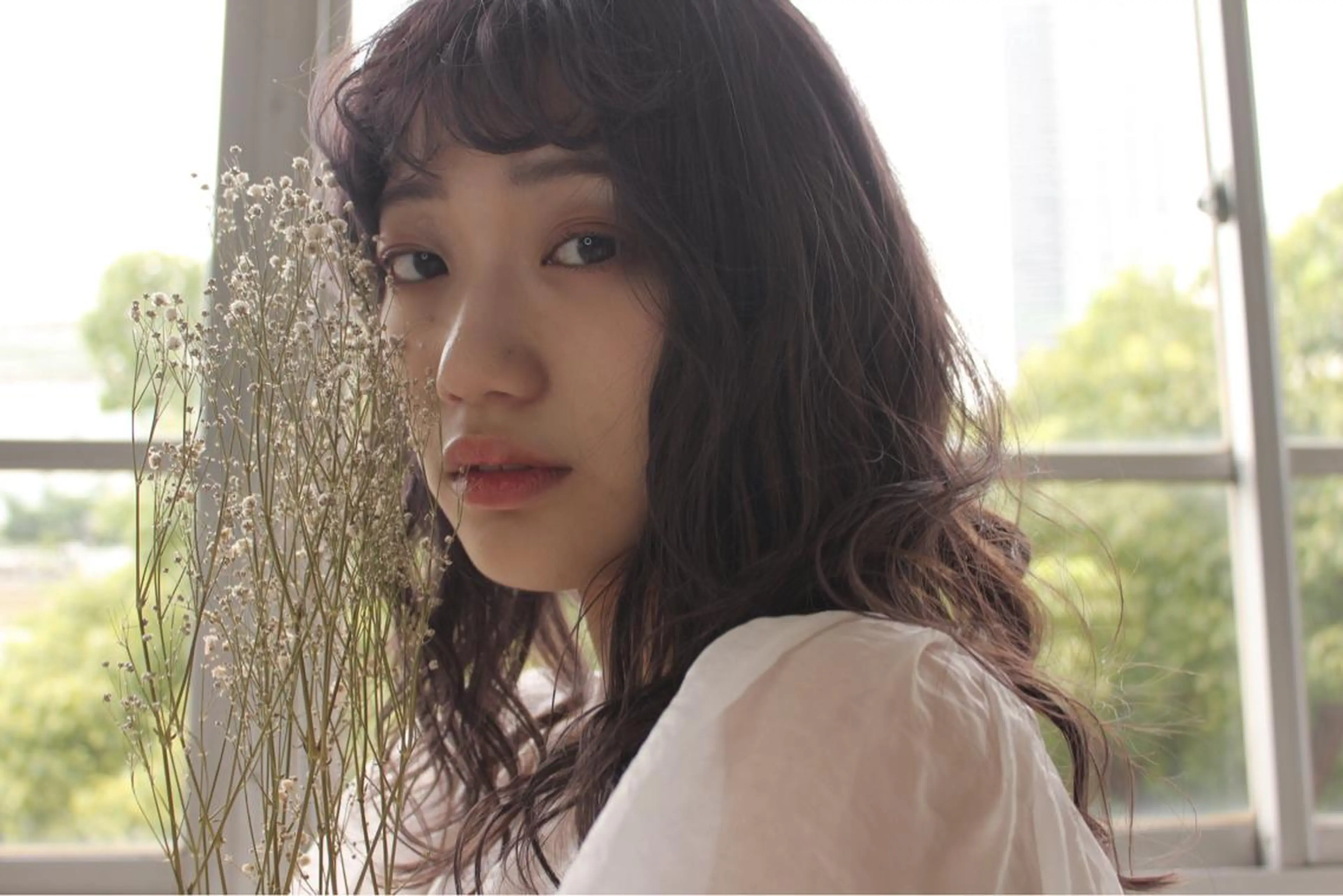 ロング カラー ヘアアレンジ 岡村 玲奈のヘアスタイル