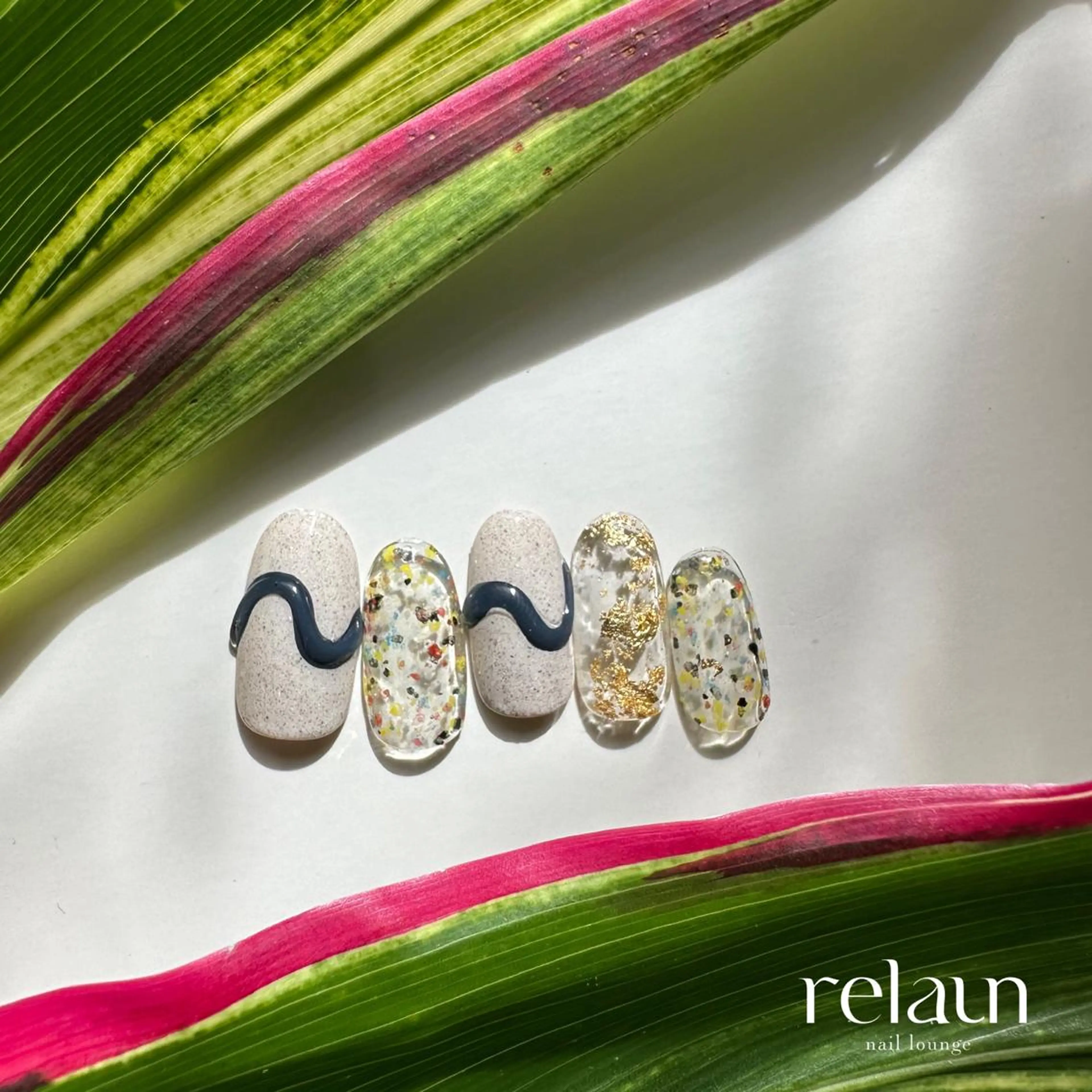 ネイル シンプルネイル nailsalon  TORONのネイルデザイン