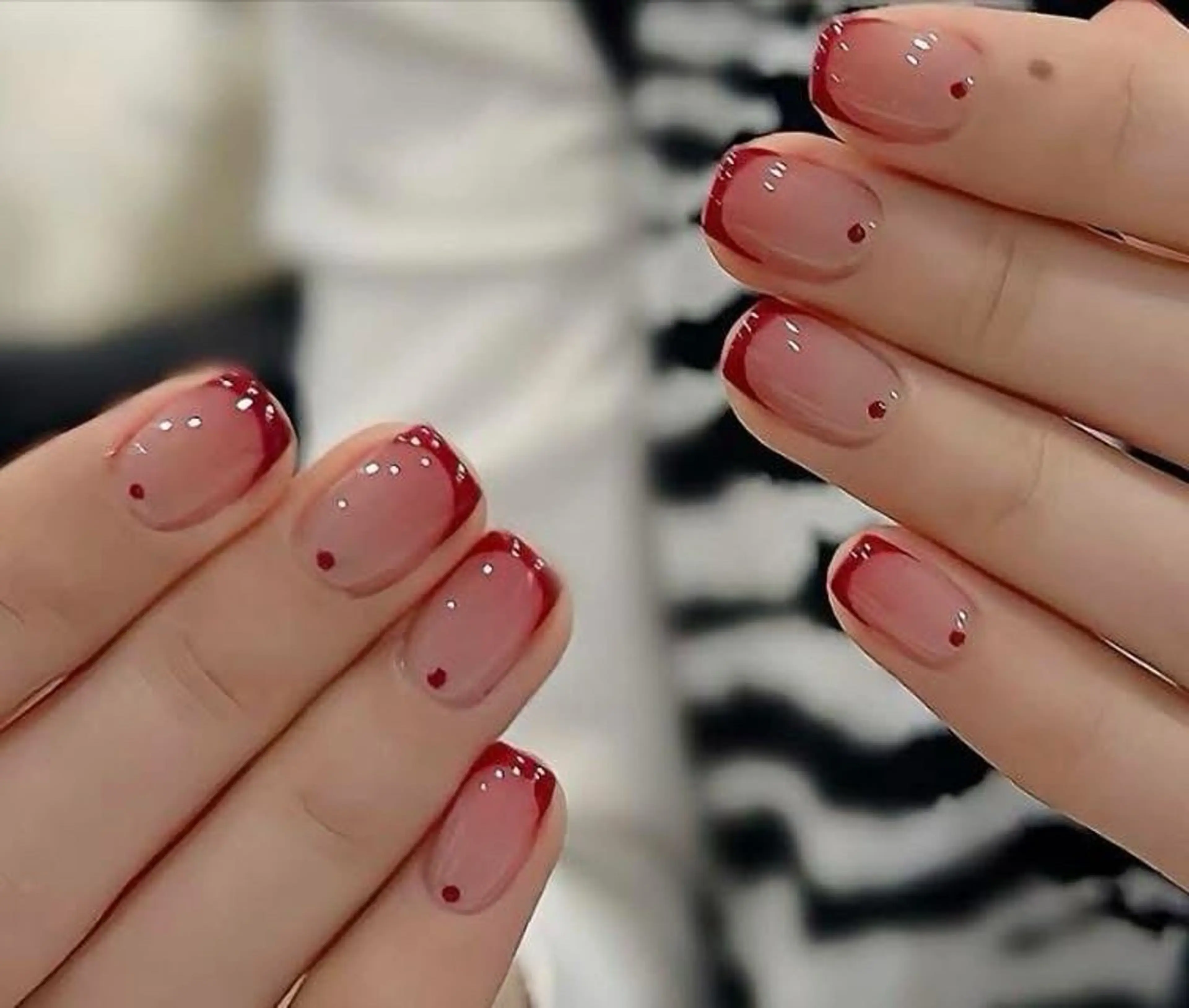 ネイル オーロラネイル チークネイル フットネイル フレンチネイル 韓国ネイル ハンドネイル Lumi Nailのネイルデザイン