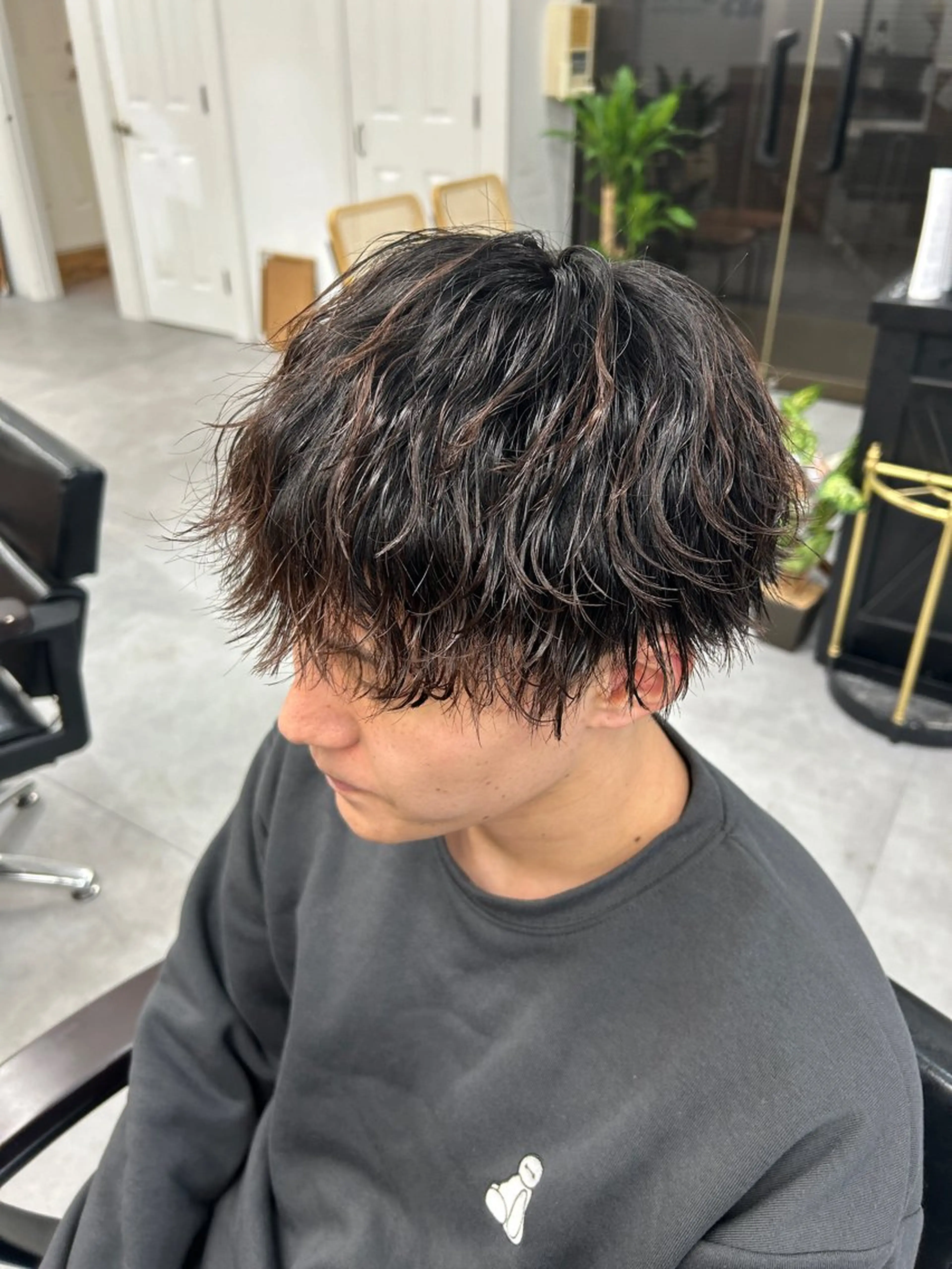 パーマ メンズ カット パーマ トリートメント レイヤーボブ/ 艶カラー/サナ🌼のヘアスタイル