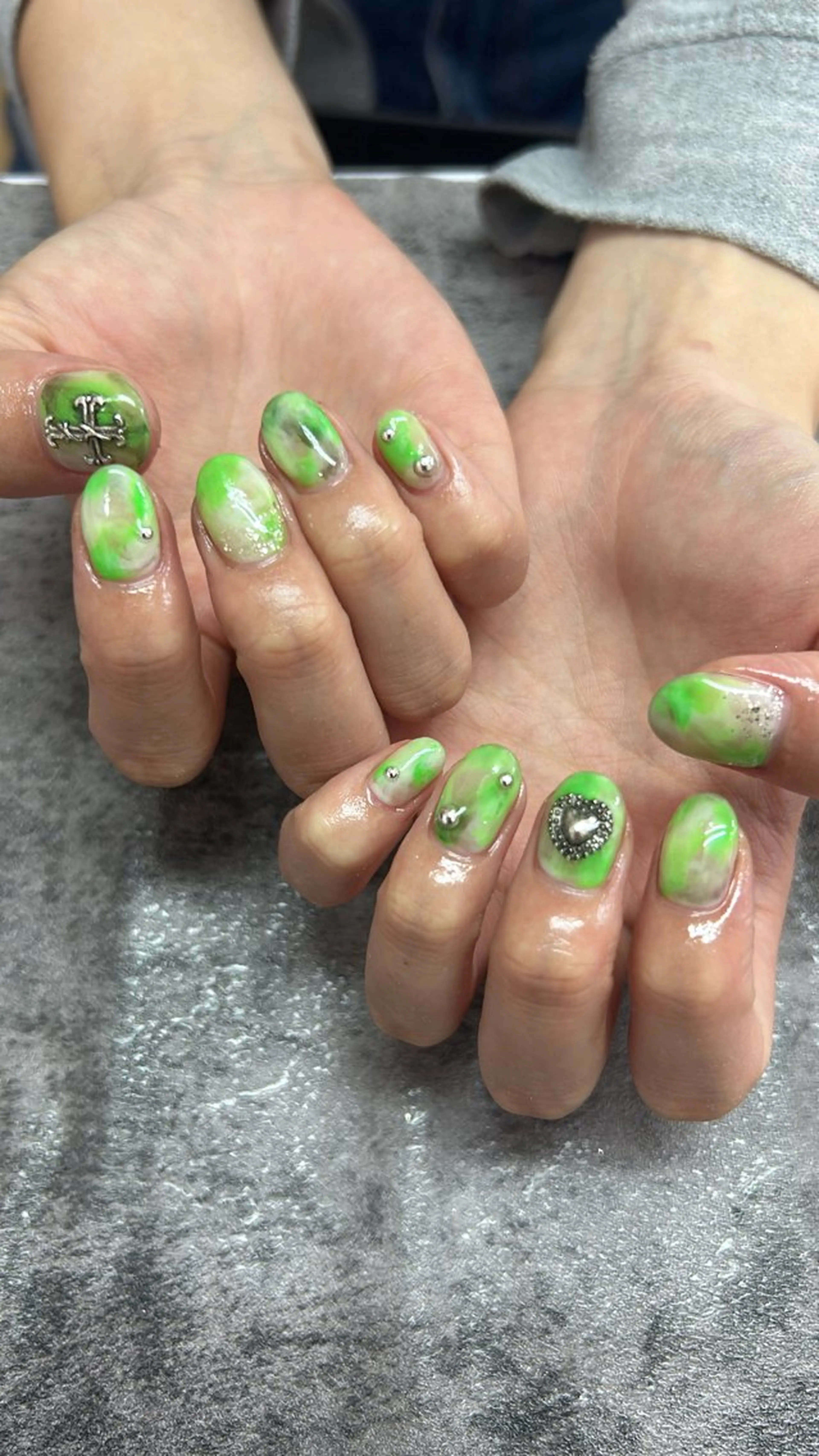 ネイル brilliant s.kのネイルデザイン