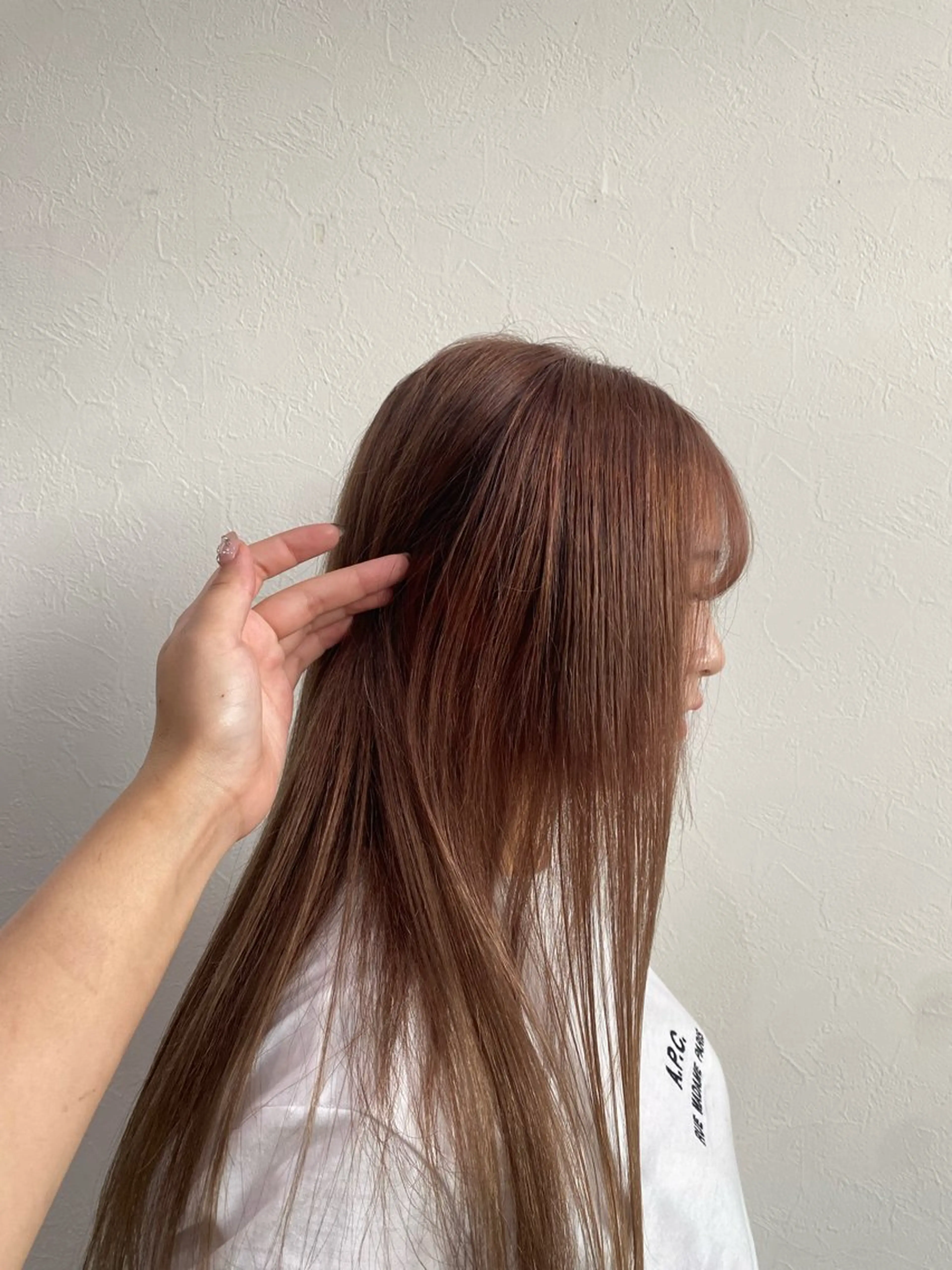 セミロング 堺 未来のヘアスタイル