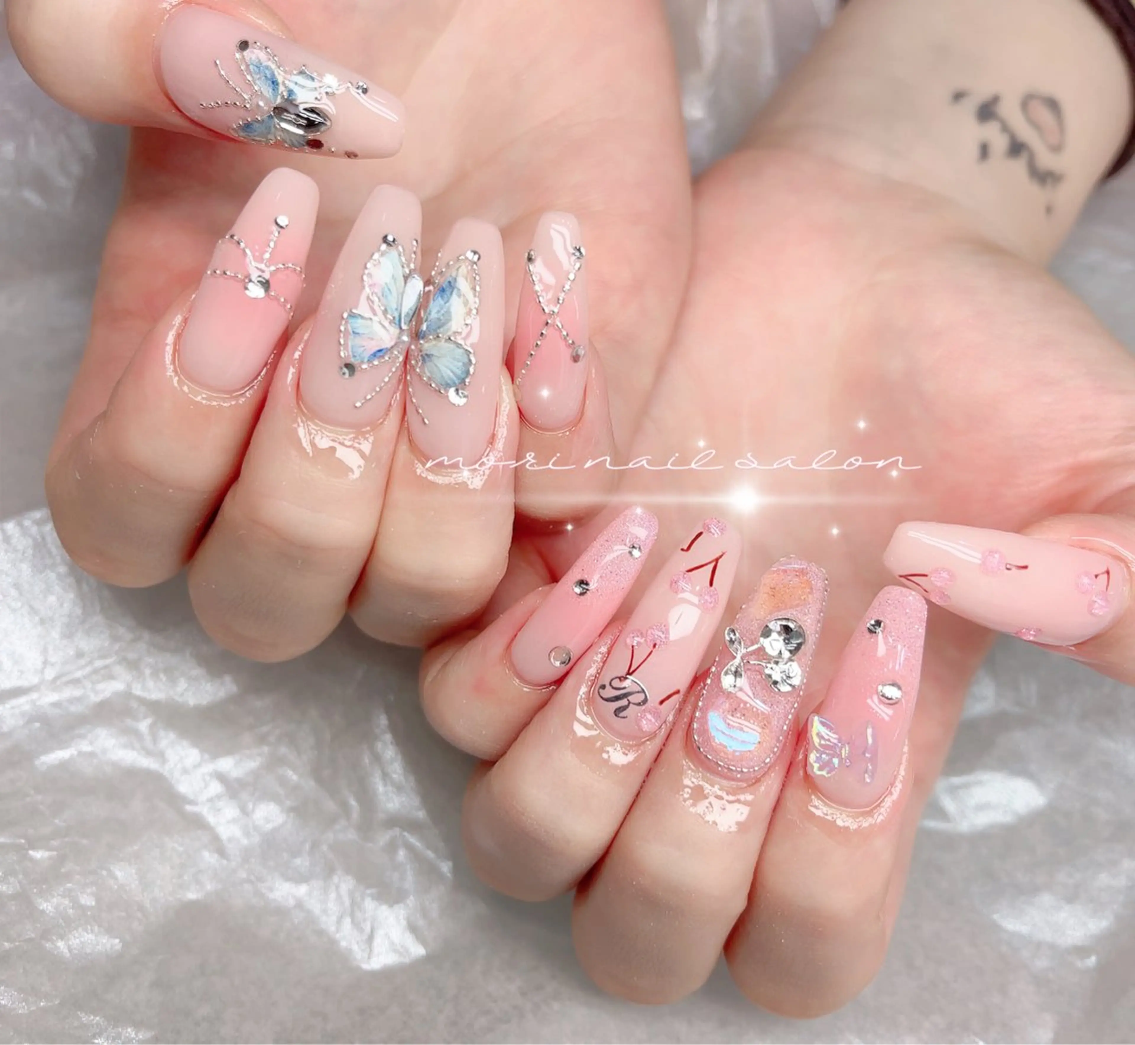 ネイル ハンドネイル 森 ネイルサロンのネイルデザイン