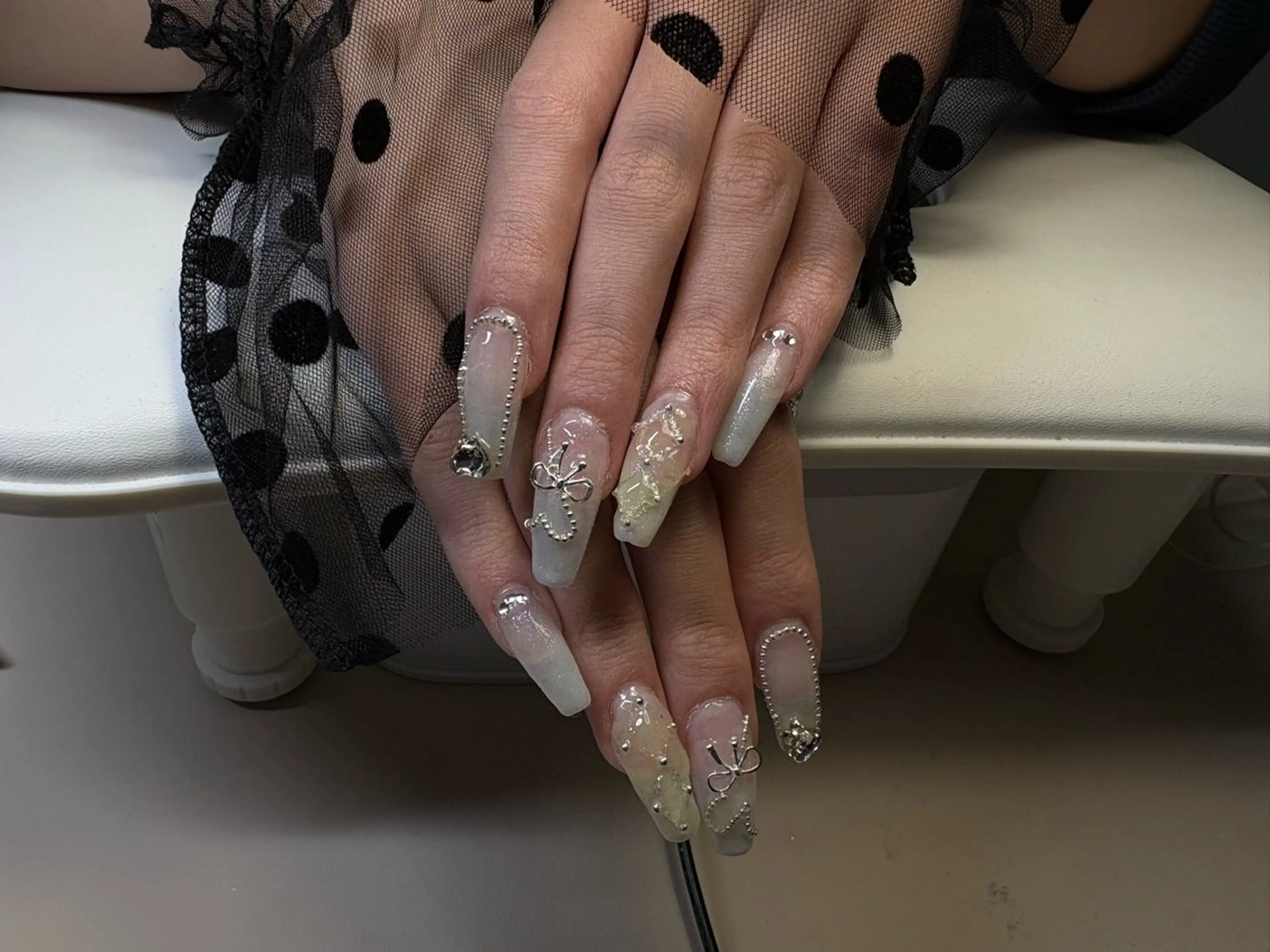 ネイル 持ち込み ネイルサロン Roiのネイルデザイン