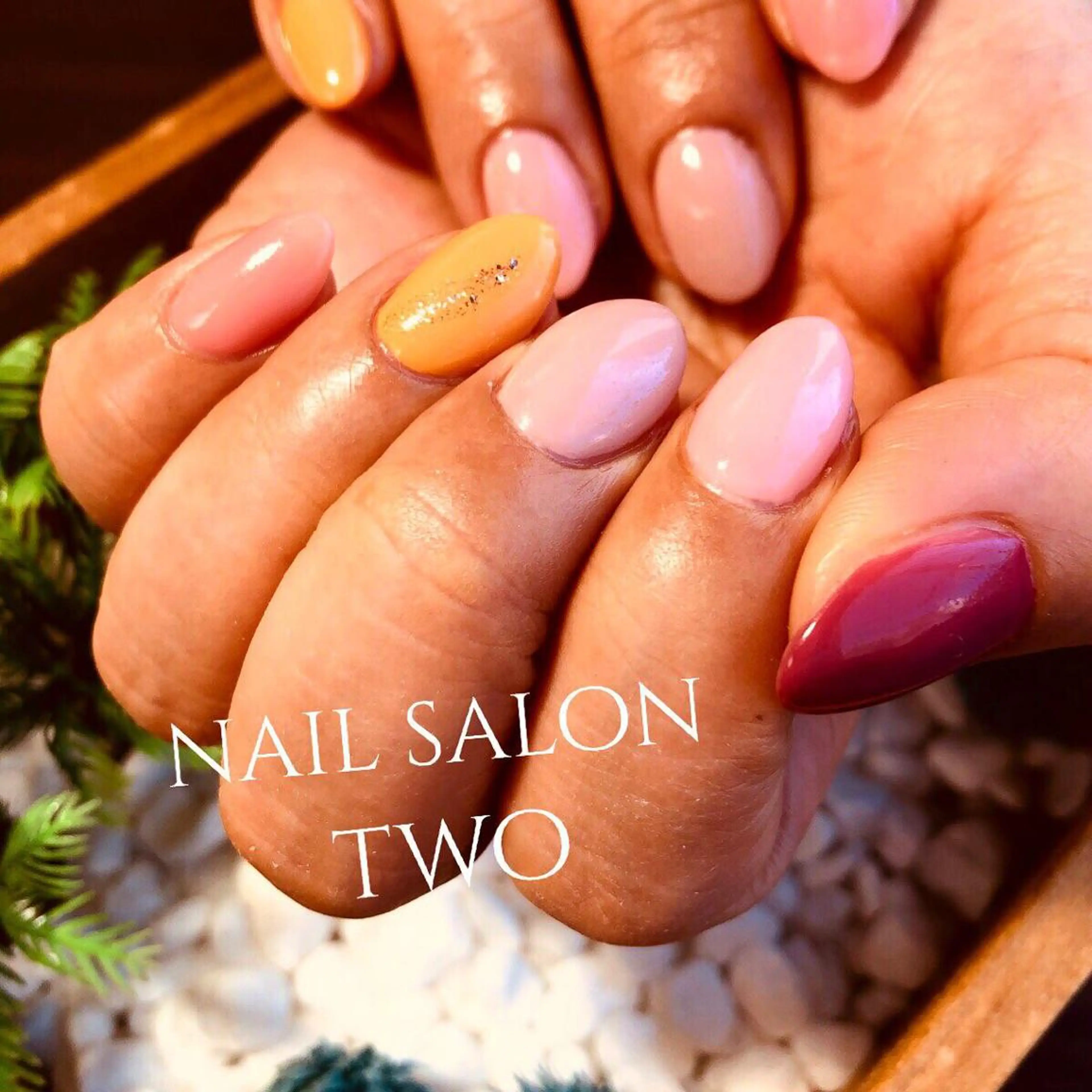 ネイル グラデーション ワンカラーネイル two nailのネイルデザイン