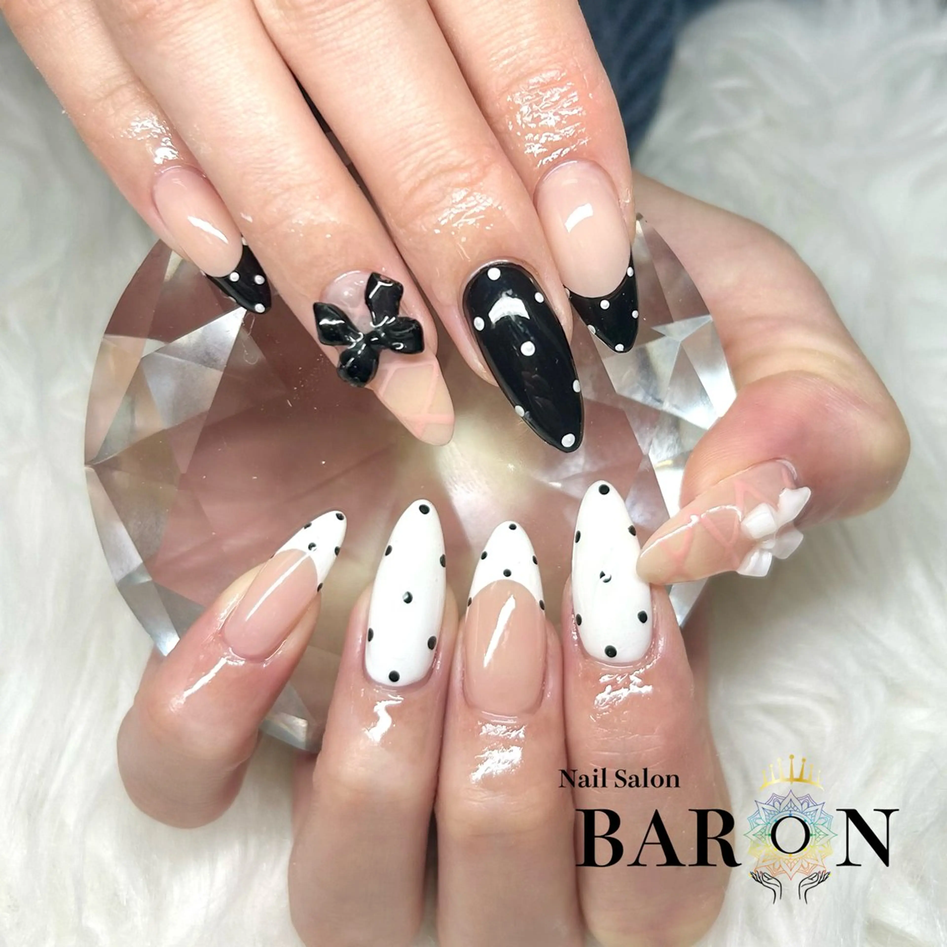 ネイル ドット ♛︎BARON♛︎ SUMIRE.のネイルデザイン