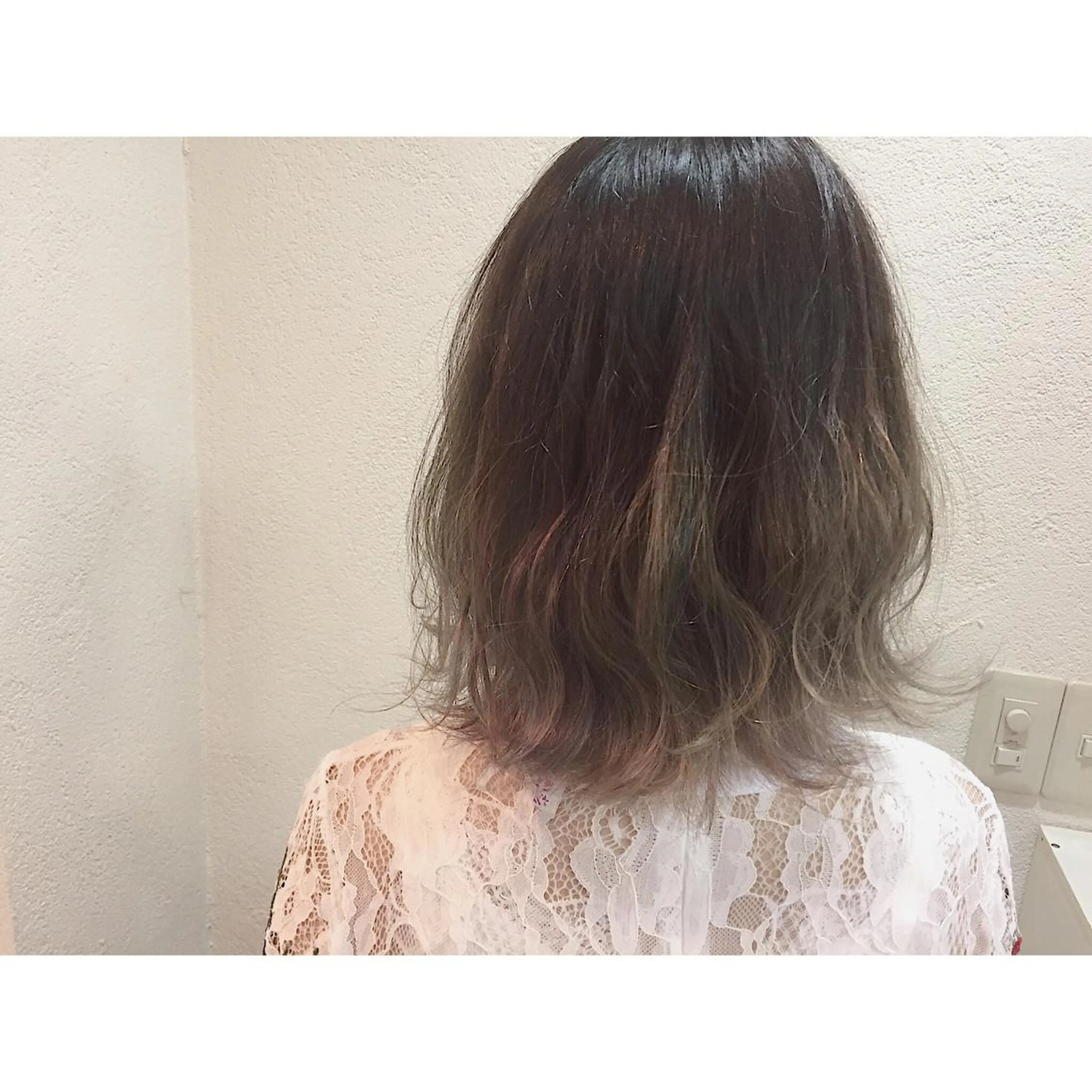 ショート カラー 心斎橋 美髪職人　近江のヘアスタイル