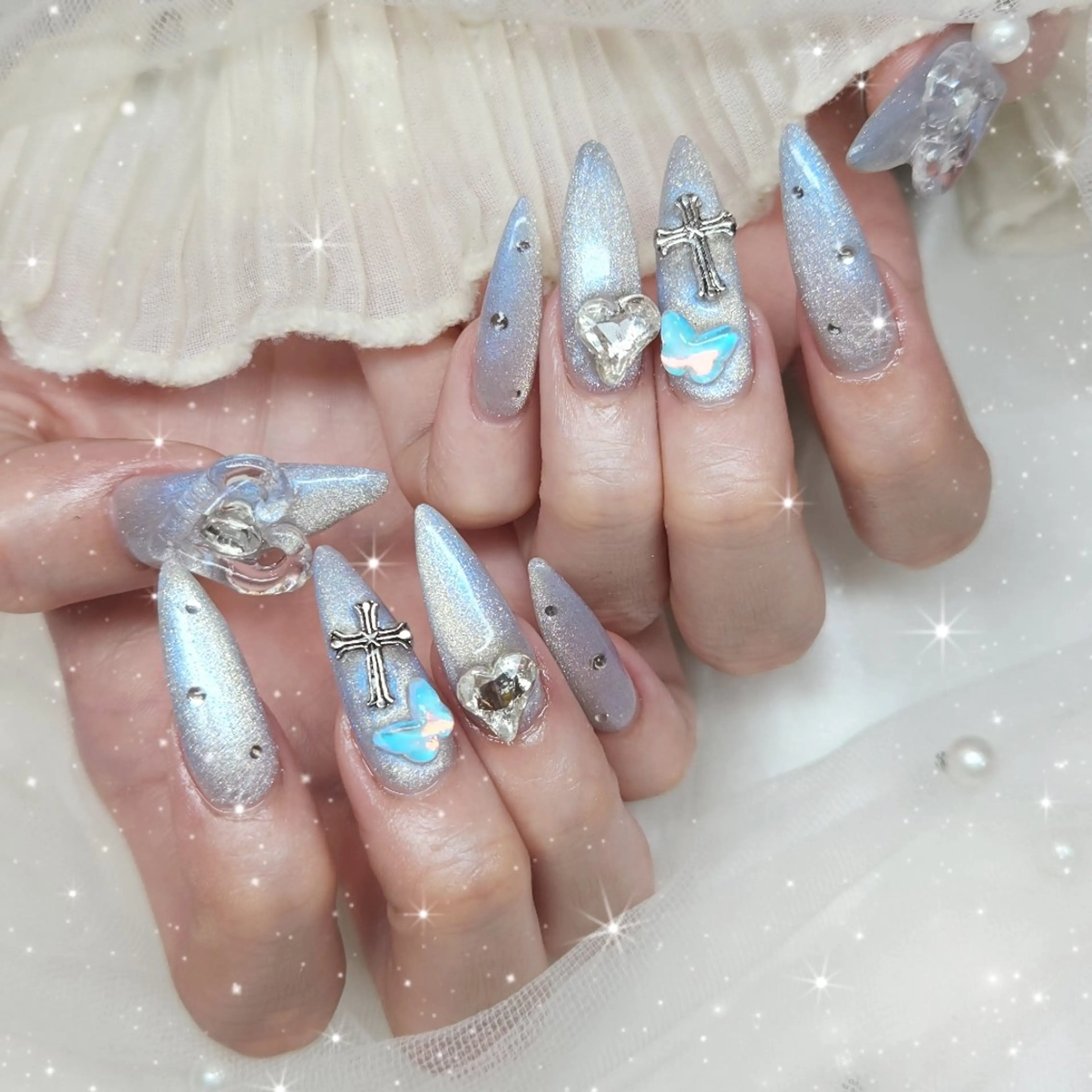 ネイル ガーリー 韓国ネイル ロングネイル マグネットネイル ハンドネイル nailsalon sissy所属・sissy hatsuneのネイルデザイン