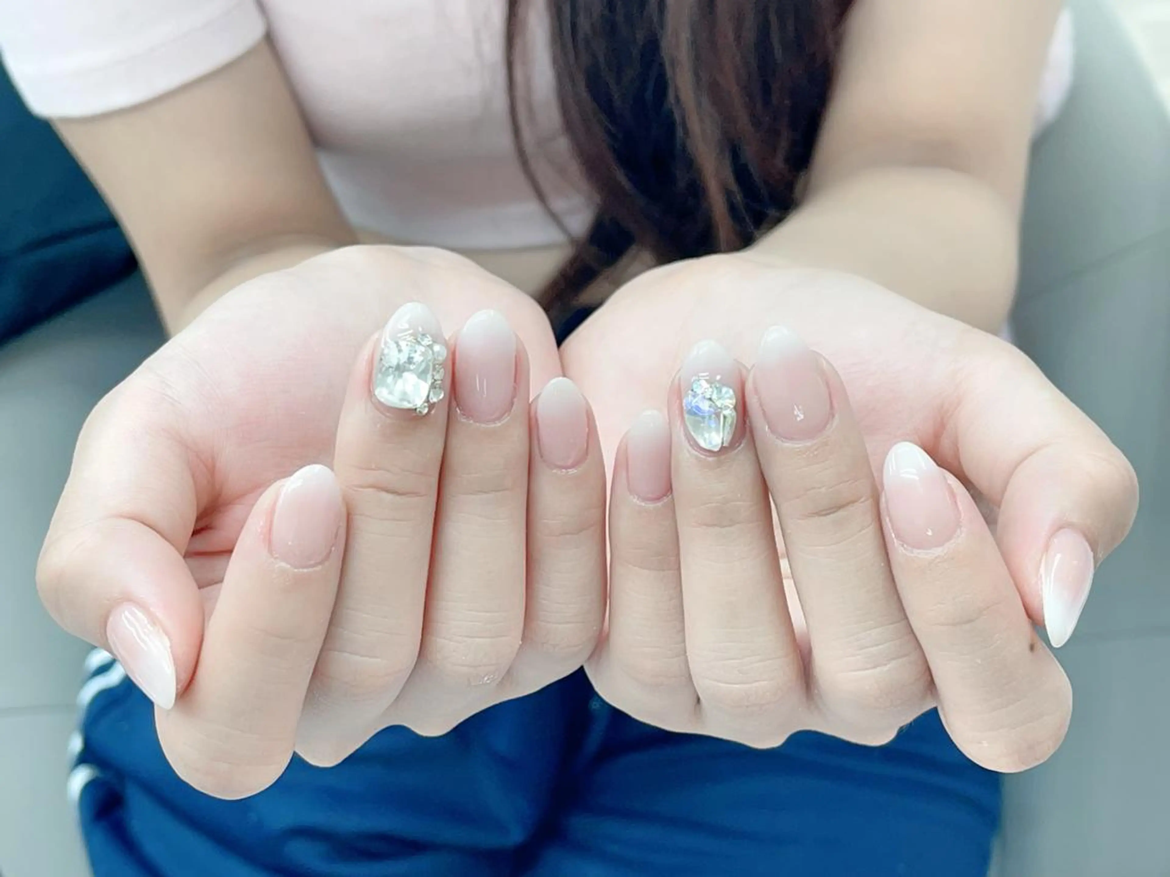 メンズ ネイル アートネイル フレンチネイル ジェルネイル キラキラネイル パラジェル Bloom kabukiのネイルデザイン