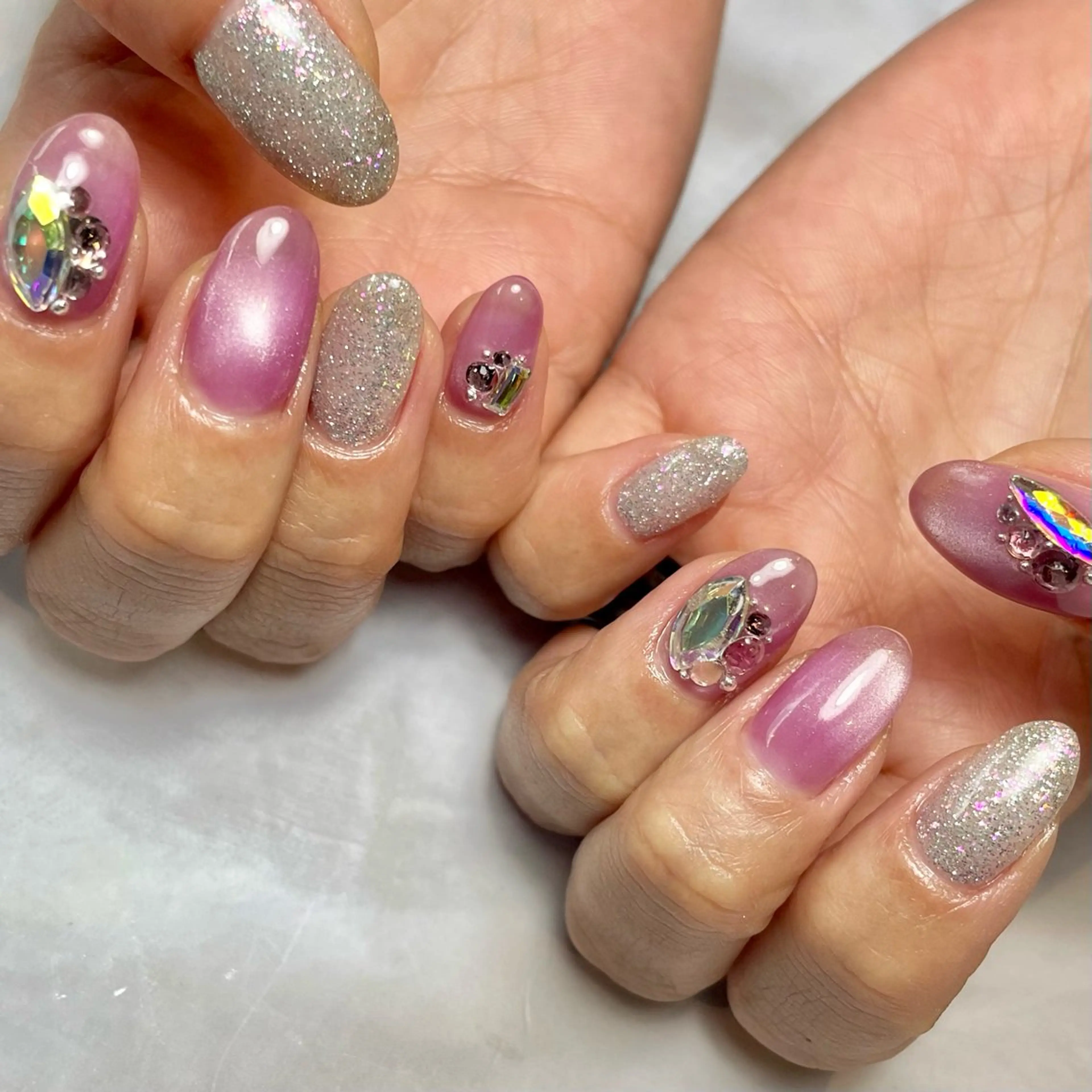ネイル マグネットネイル ストーンネイル ハンドネイル Reflection marikoのネイルデザイン