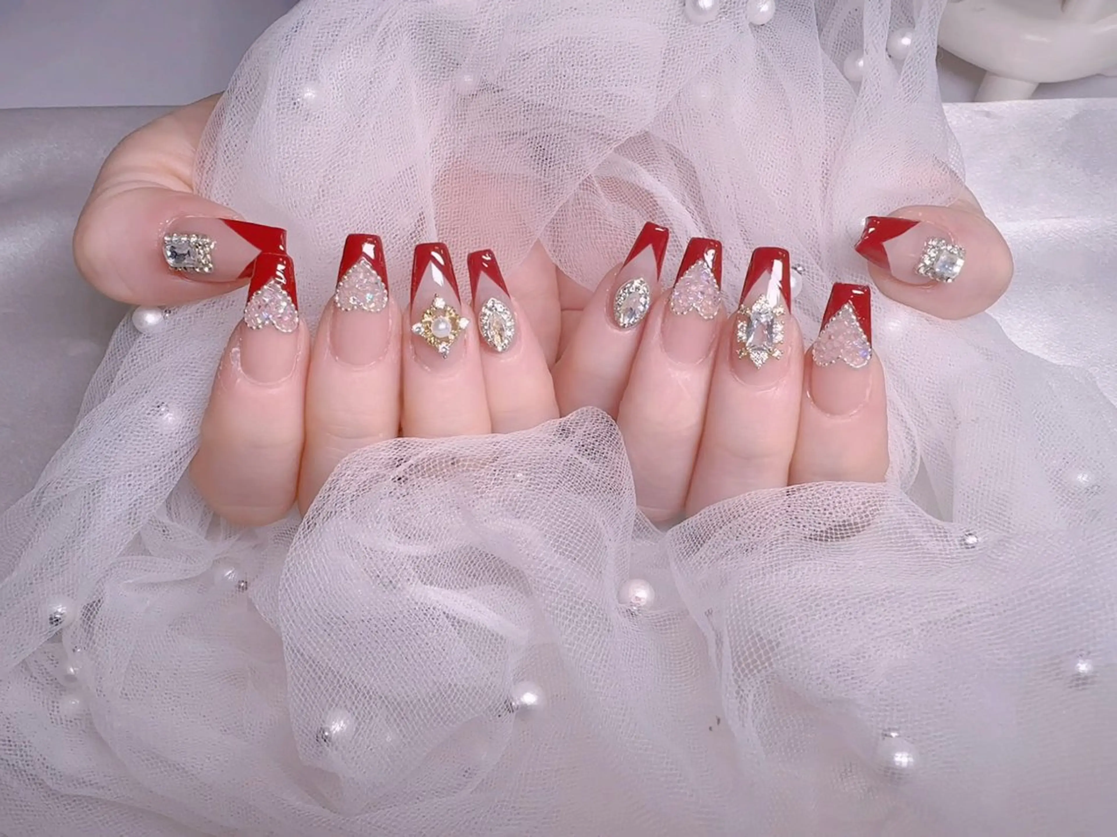 ネイル UMI ネイルサロン新宿🎀のネイルデザイン