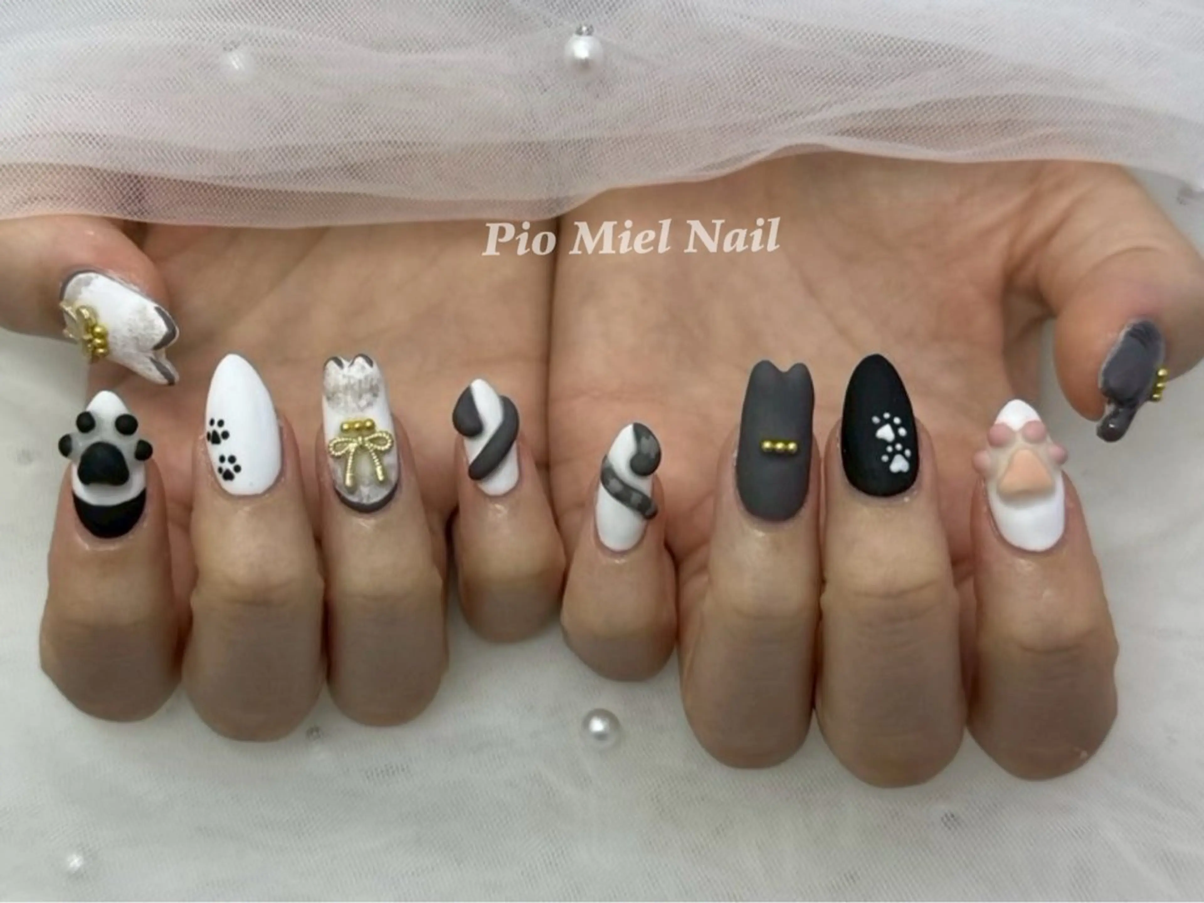 ミディアム 韓国風ヘア ハンドネイル Pio Mielのネイルデザイン