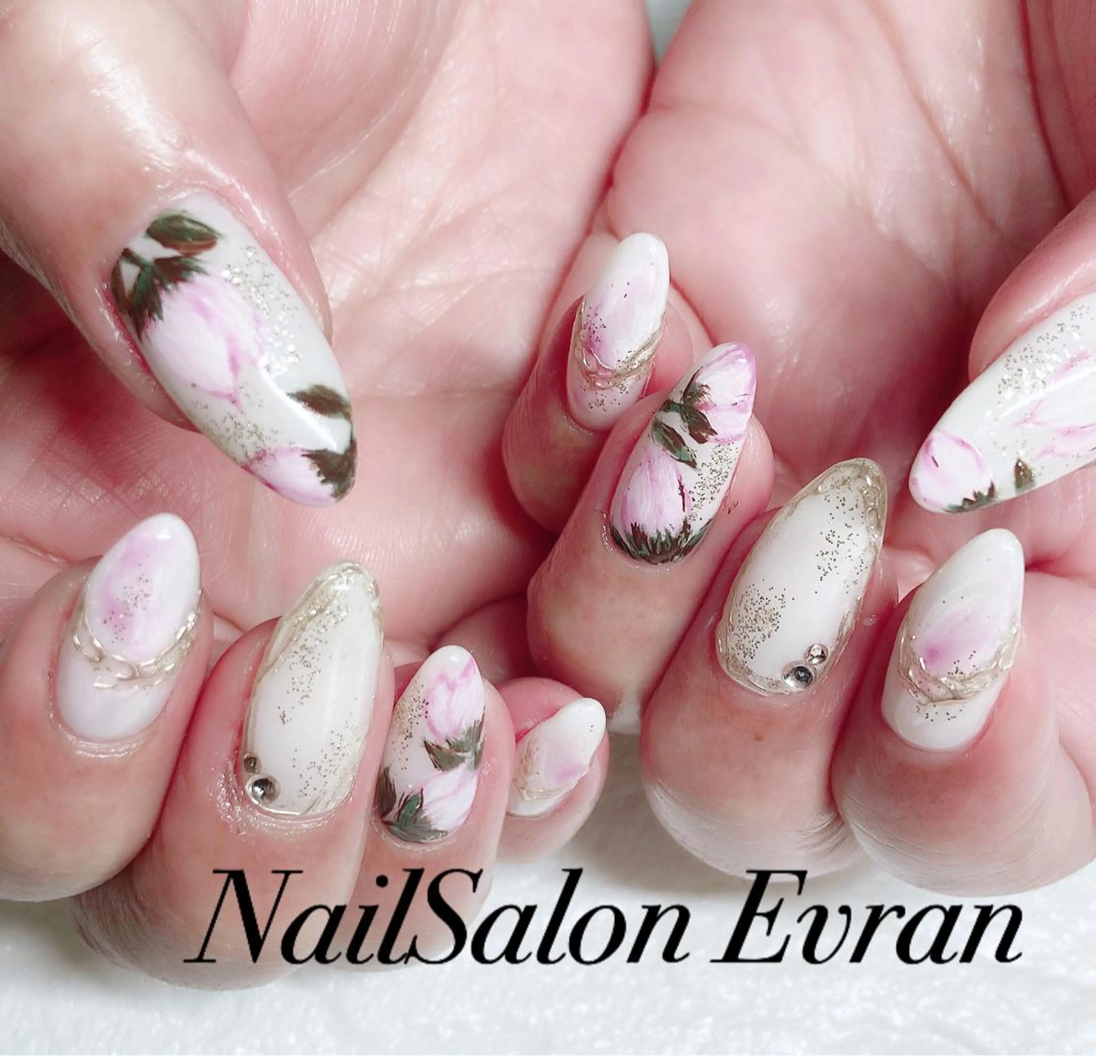 ネイル Nail salon Evranのネイルデザイン