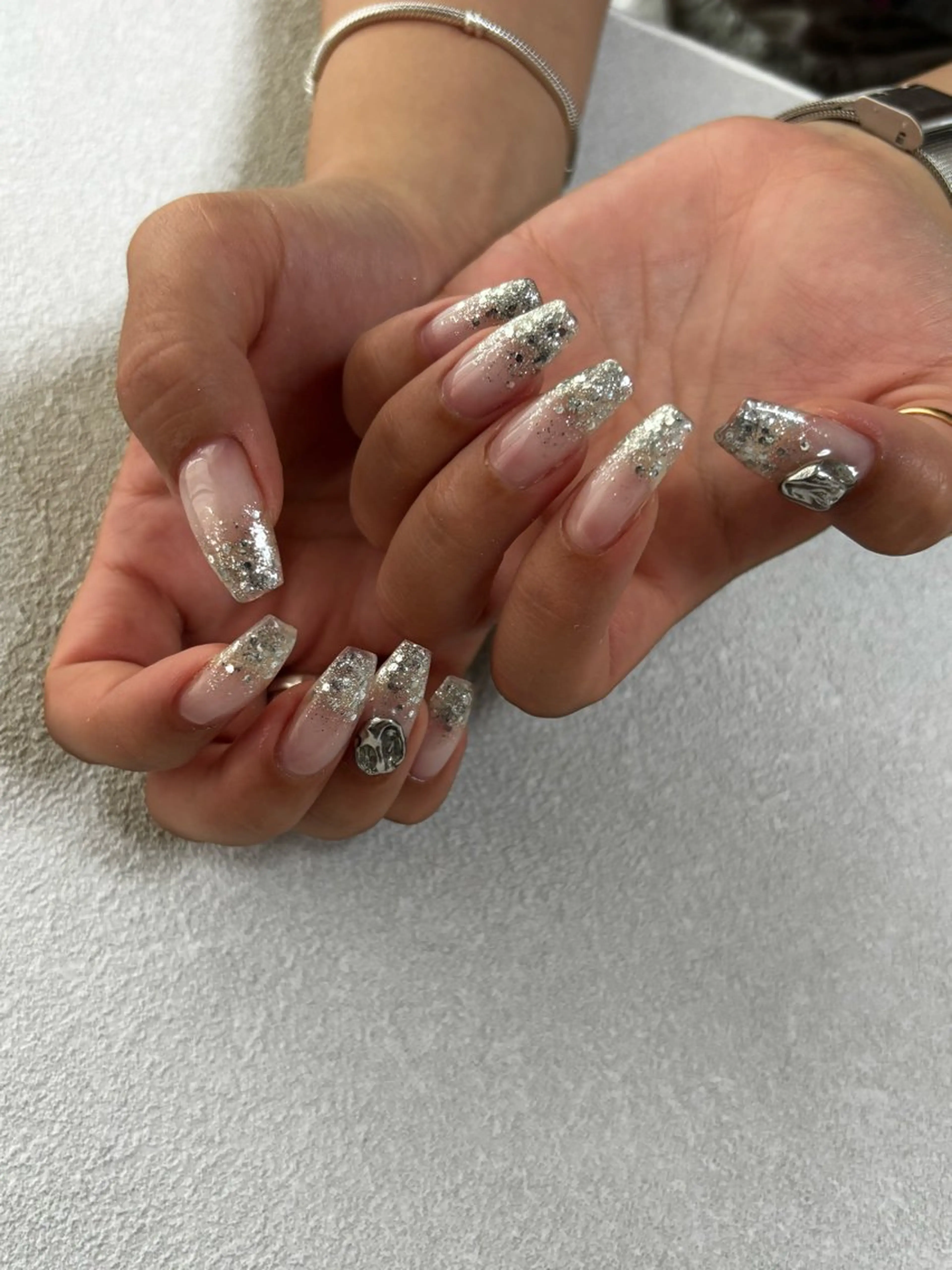 ネイル Feliz所属・Feliz 楽しいネイルサロンのネイルデザイン