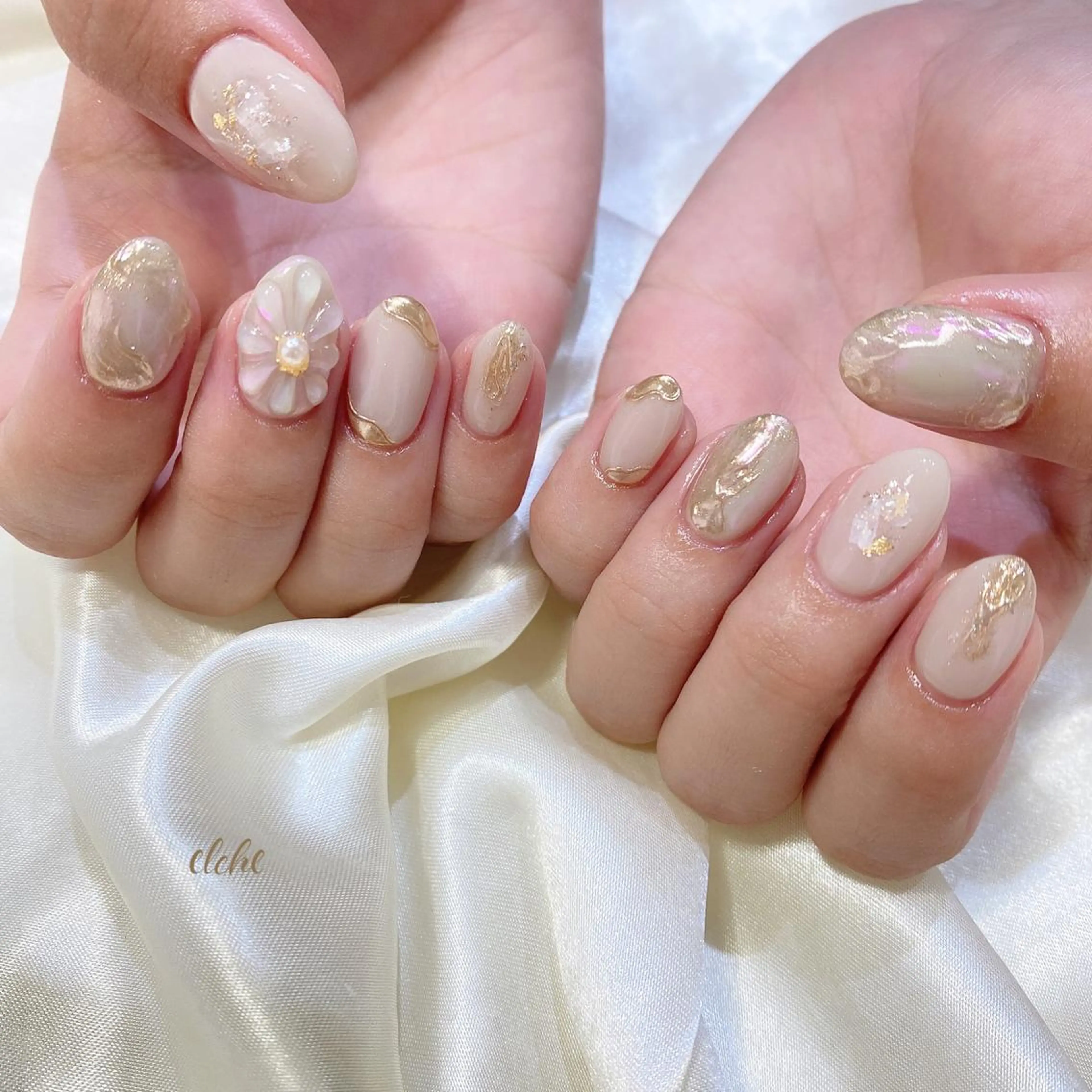 ネイル ハンドネイル 西岡 杏のネイルデザイン