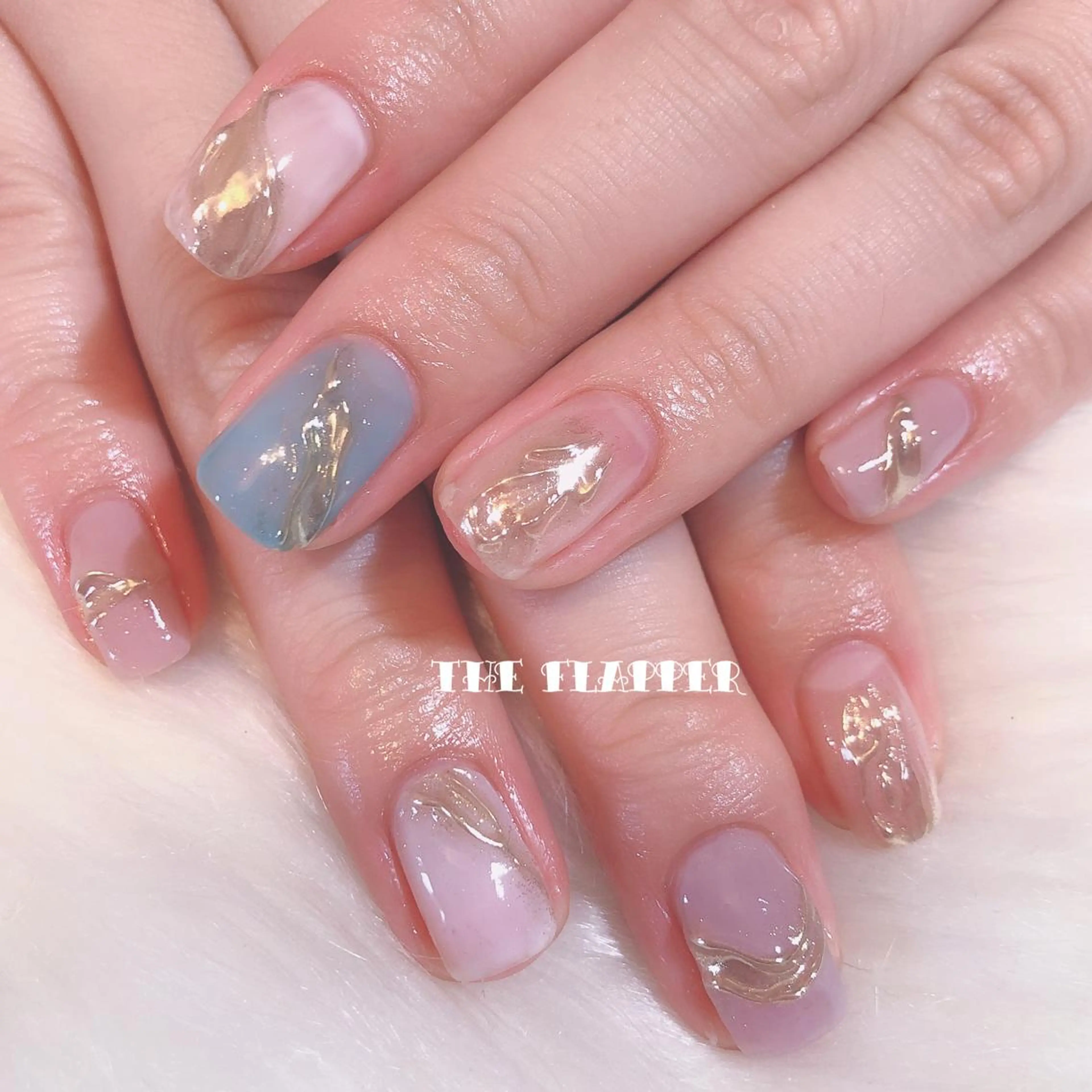 ネイル 持ち込み ニュアンスネイル ハンドネイル フットネイル NailStudio THE FLAPPER所属・THE FLAPPERのネイルデザイン
