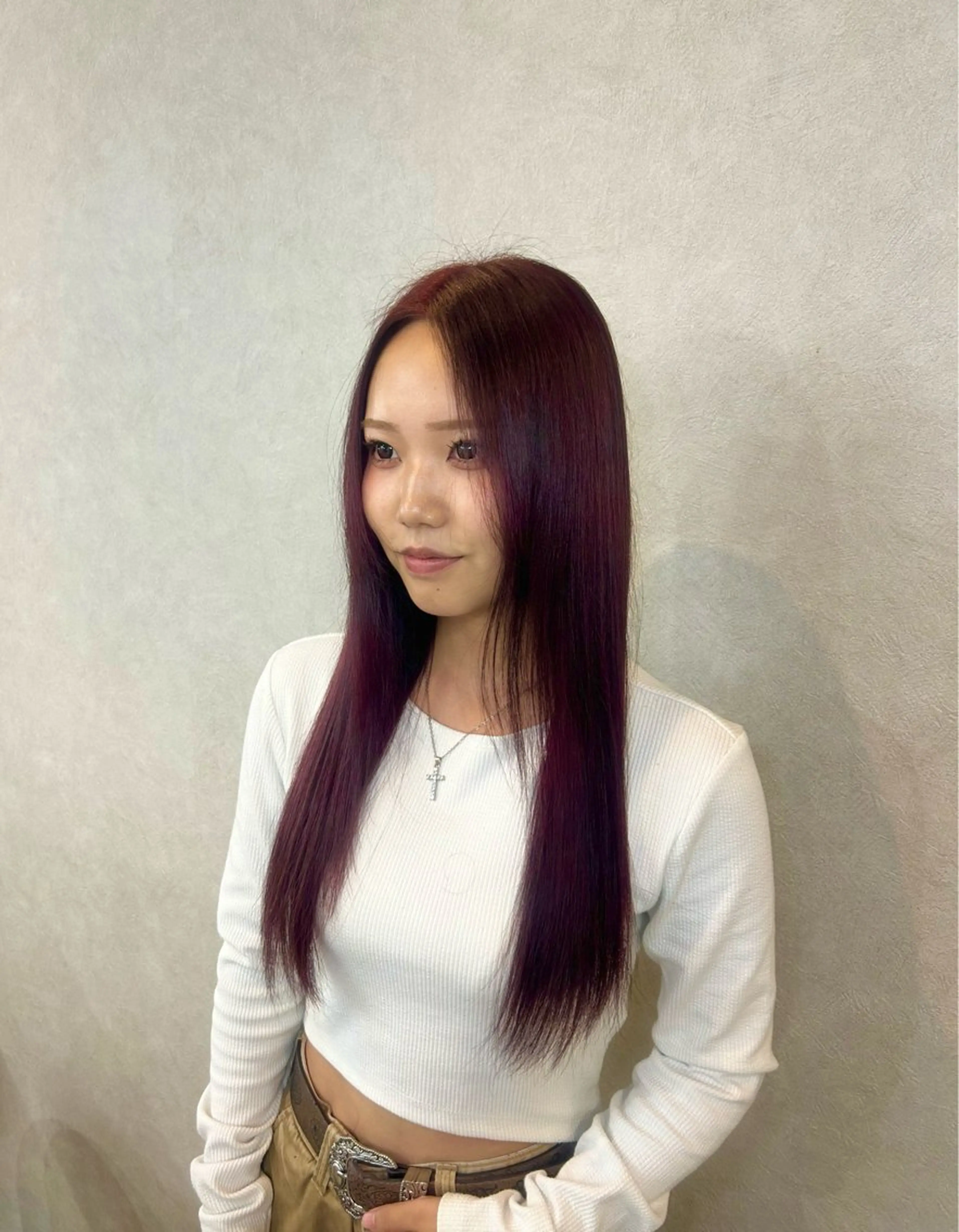 ロング カラー ヘアカラー トリートメント 韓国風透明感カラー／ Natsumiのヘアスタイル