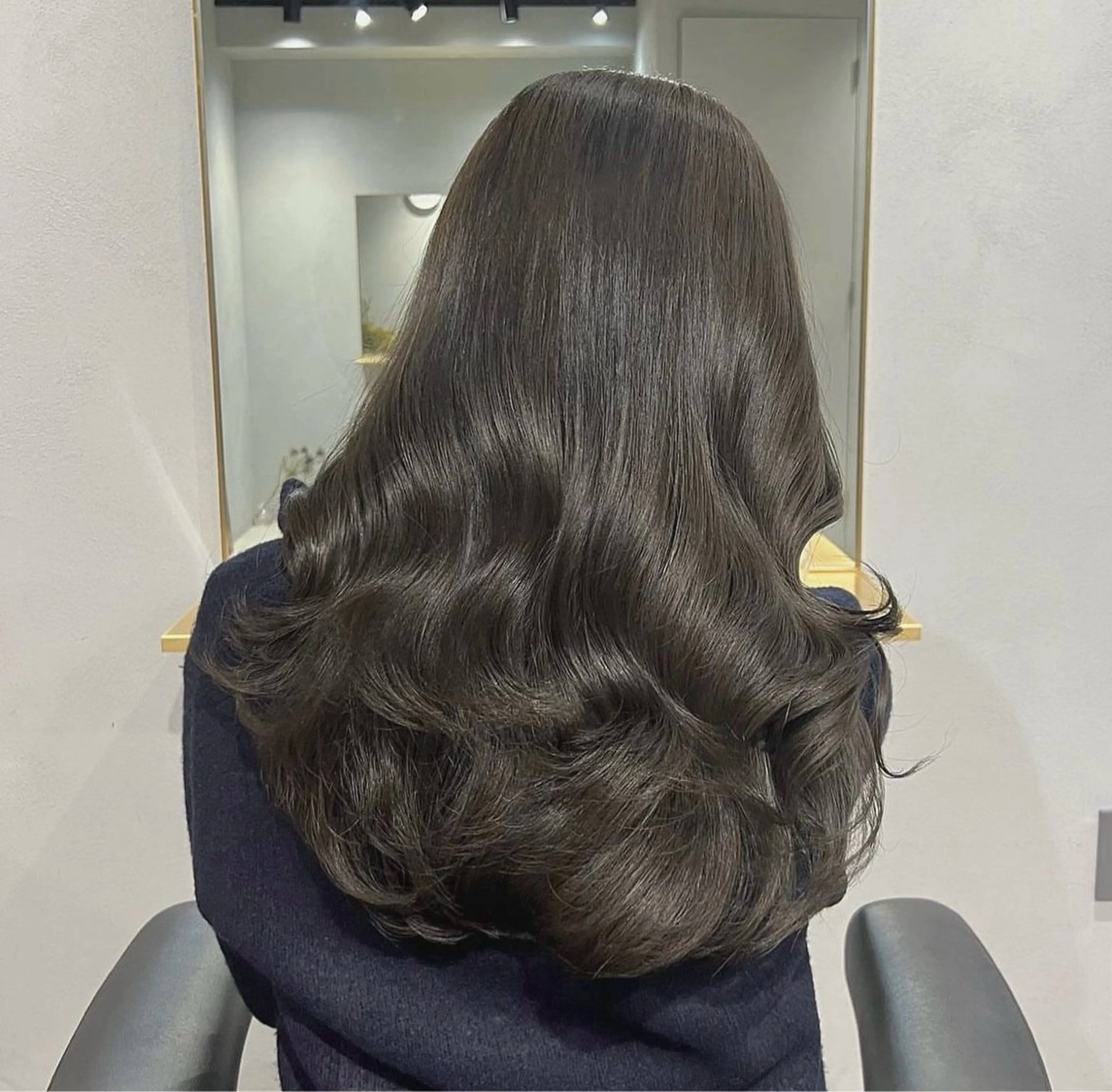 《おすすめ》🎀前髪カット+アイロン巻きスタイリング🎀コテ巻き・つやつやストレートの写真