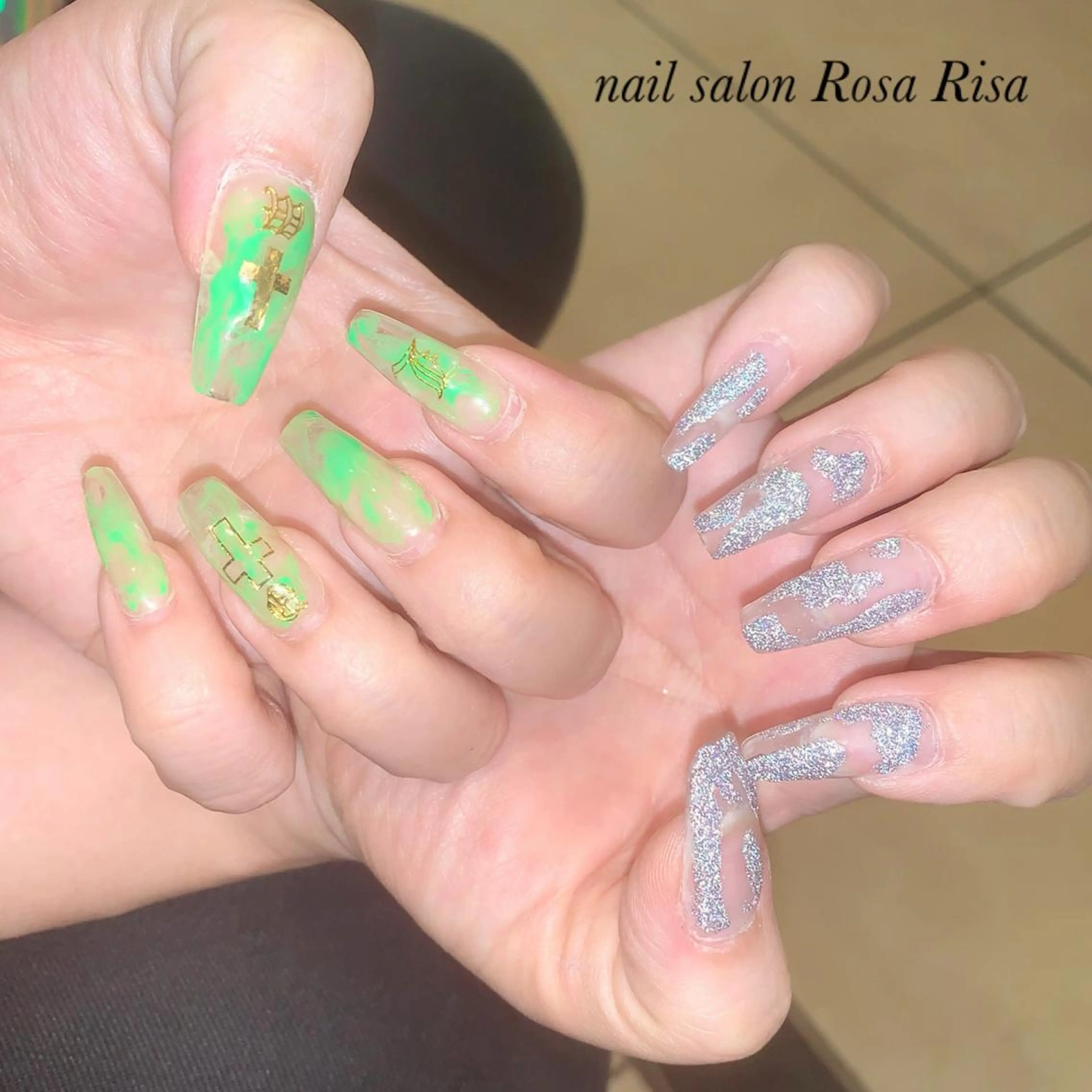 ロング ネイル ネイルスタジオ シェイクユアハンズのネイルデザイン