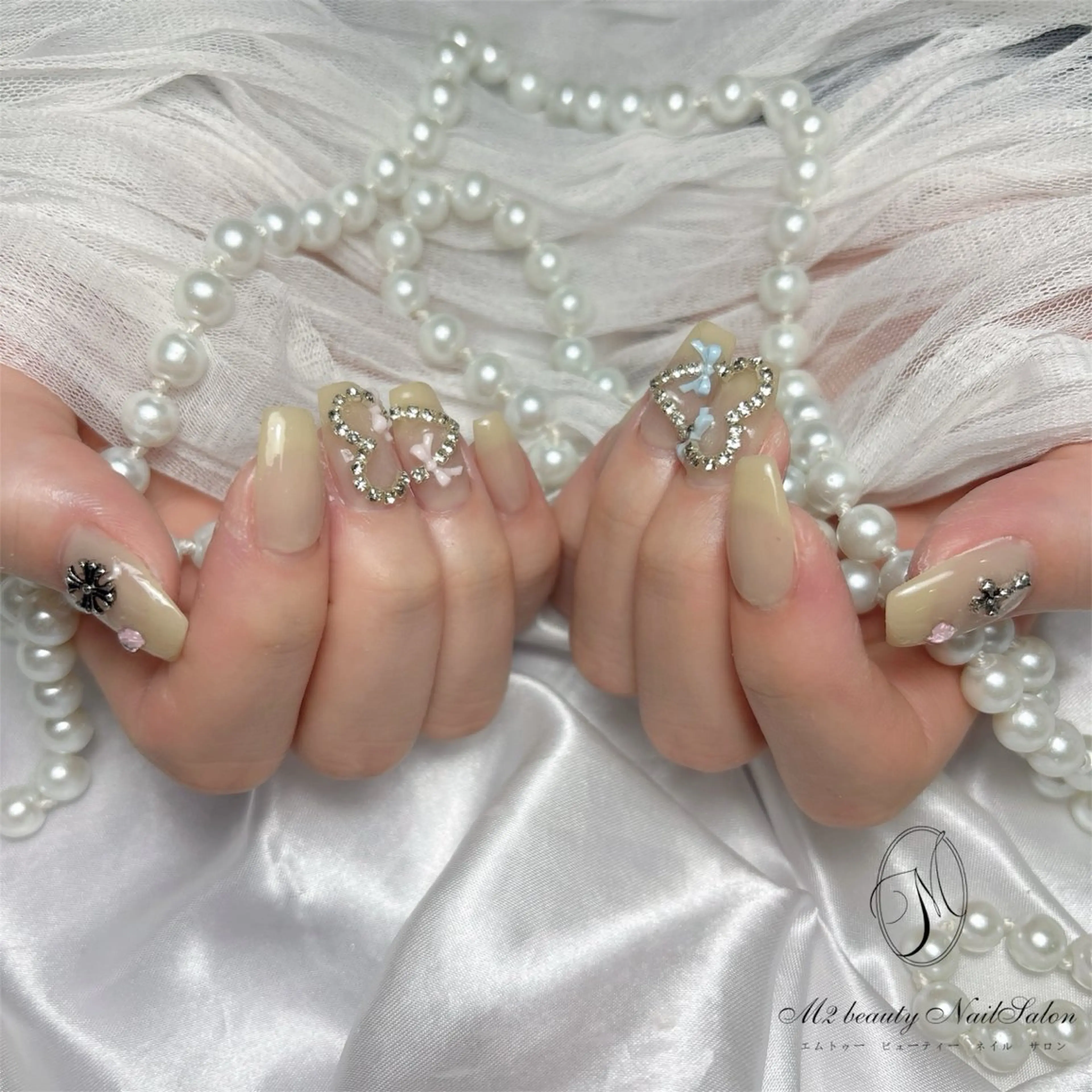 ネイル ハンドネイル M2 BEAUTY Rionのネイルデザイン