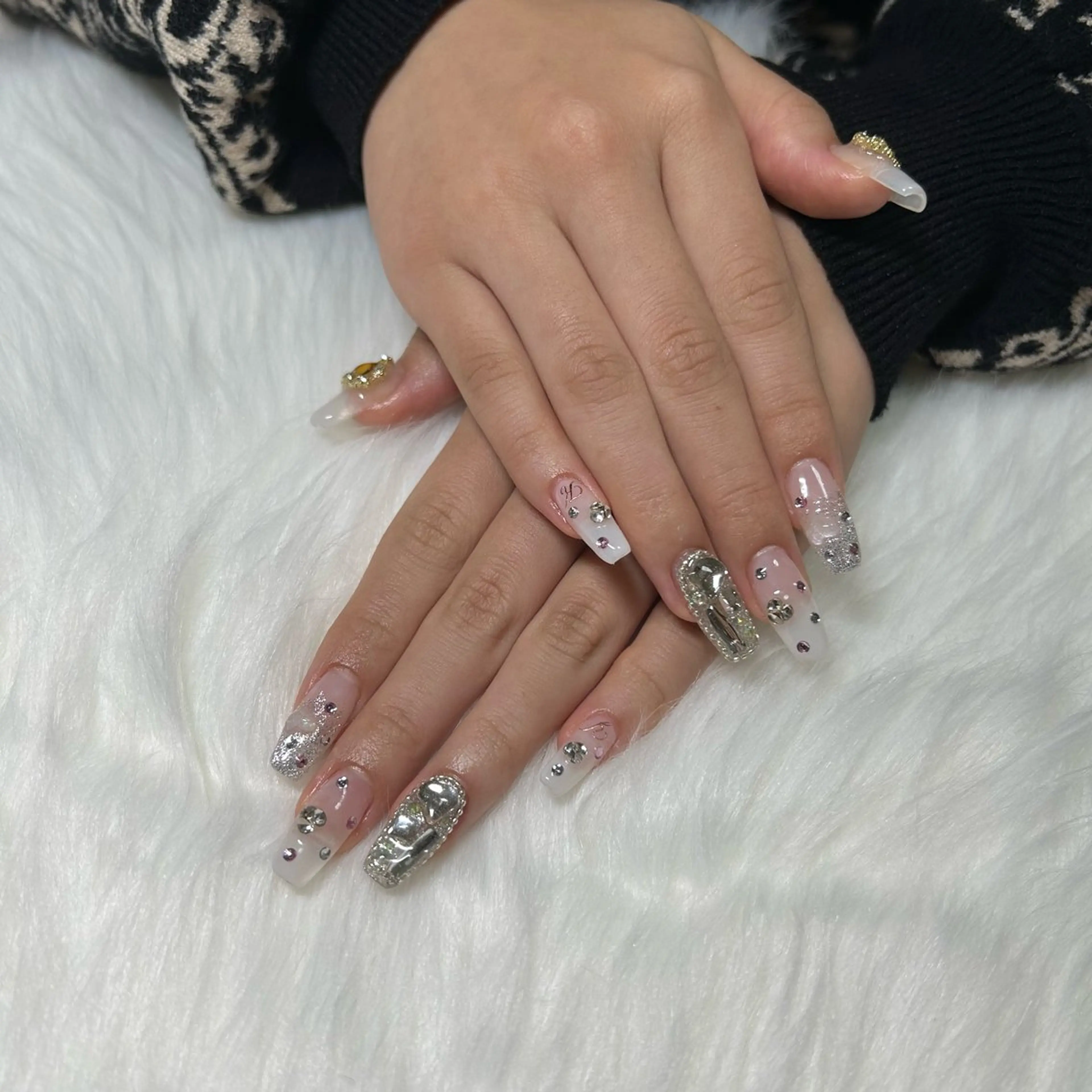 ネイル 【Laule‘a 】のネイルデザイン