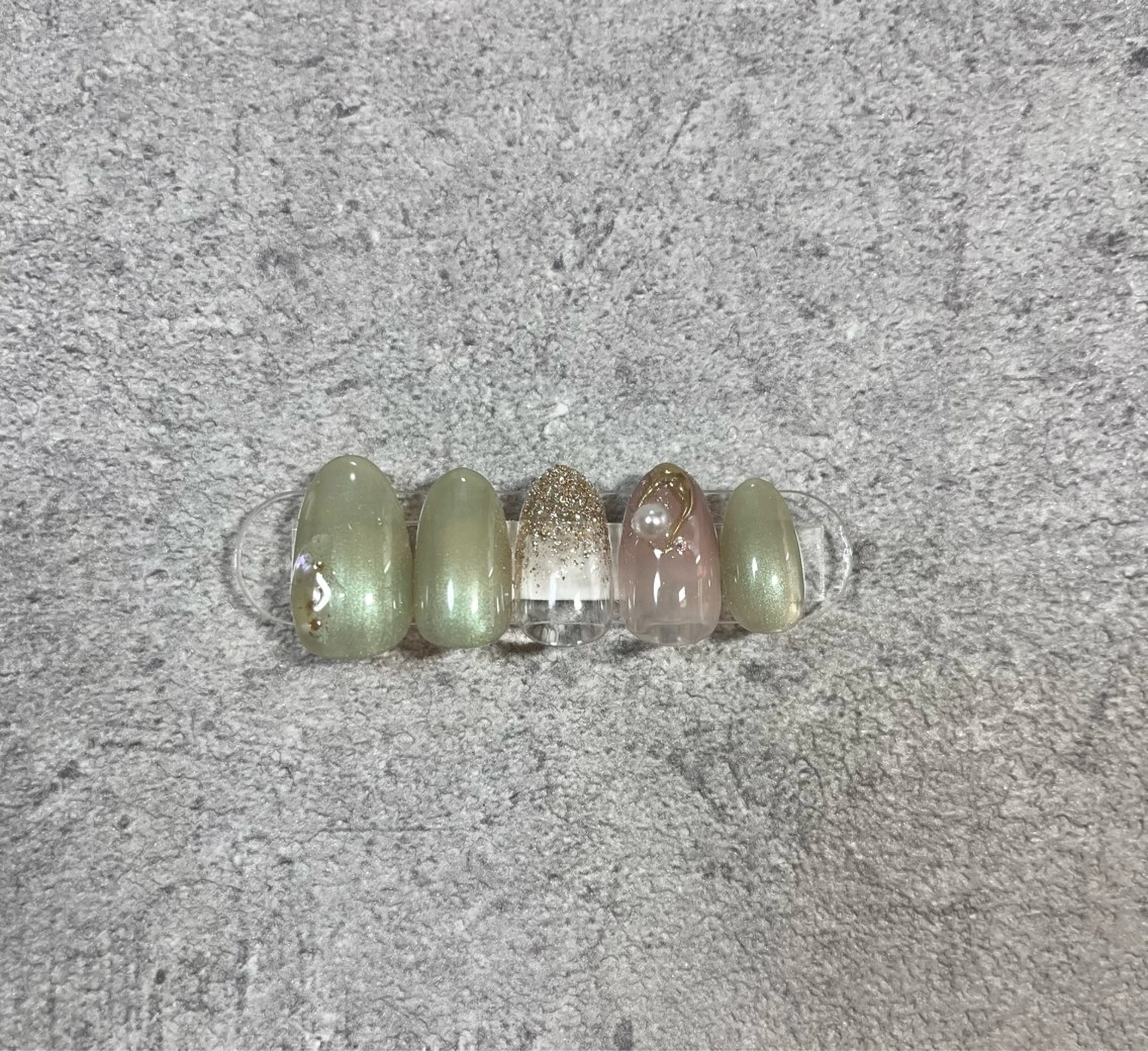 ネイル ЯH.nail JURIのネイルデザイン