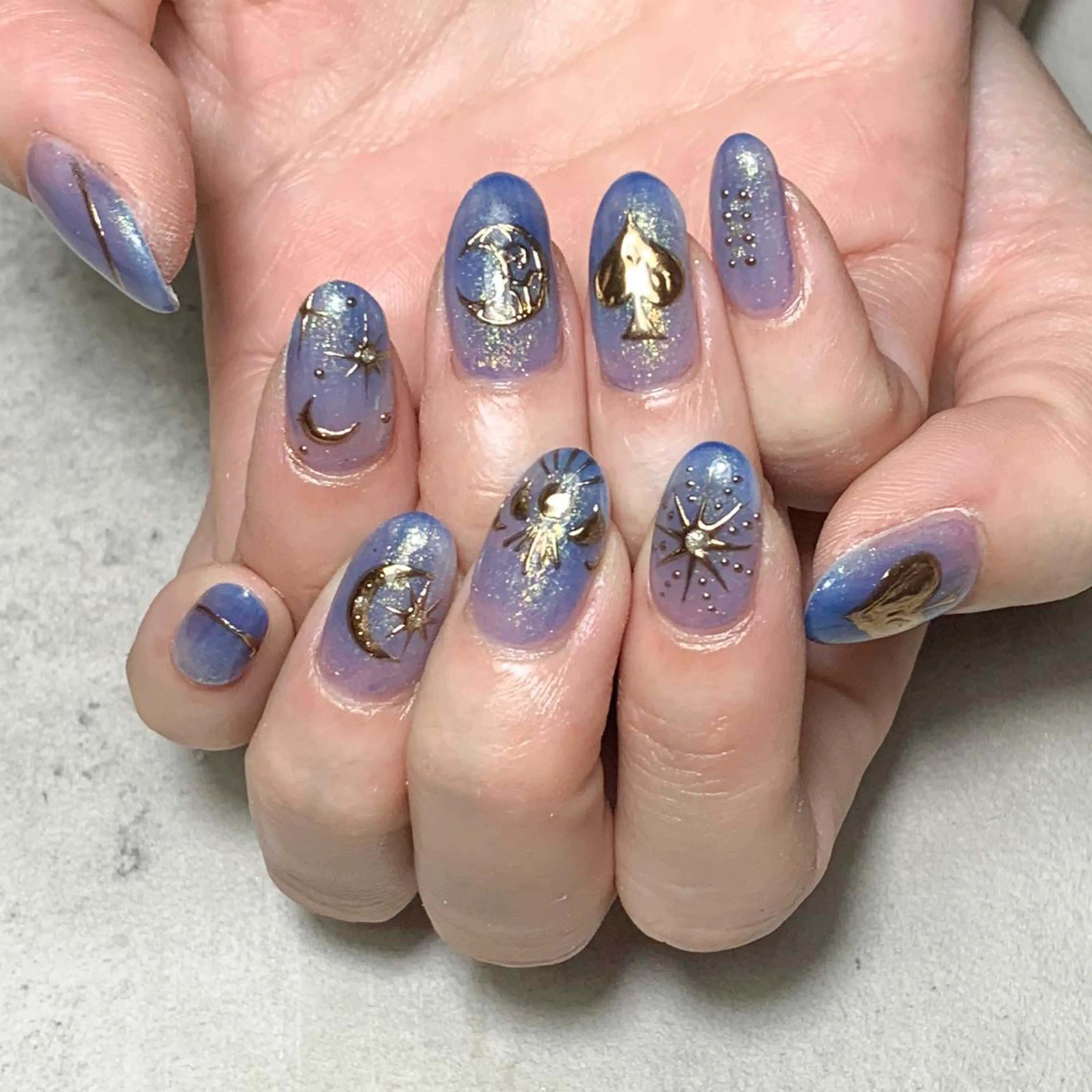 ネイル ハンドネイル atelier　FIORITURA所属・FIORITURA aiのネイルデザイン