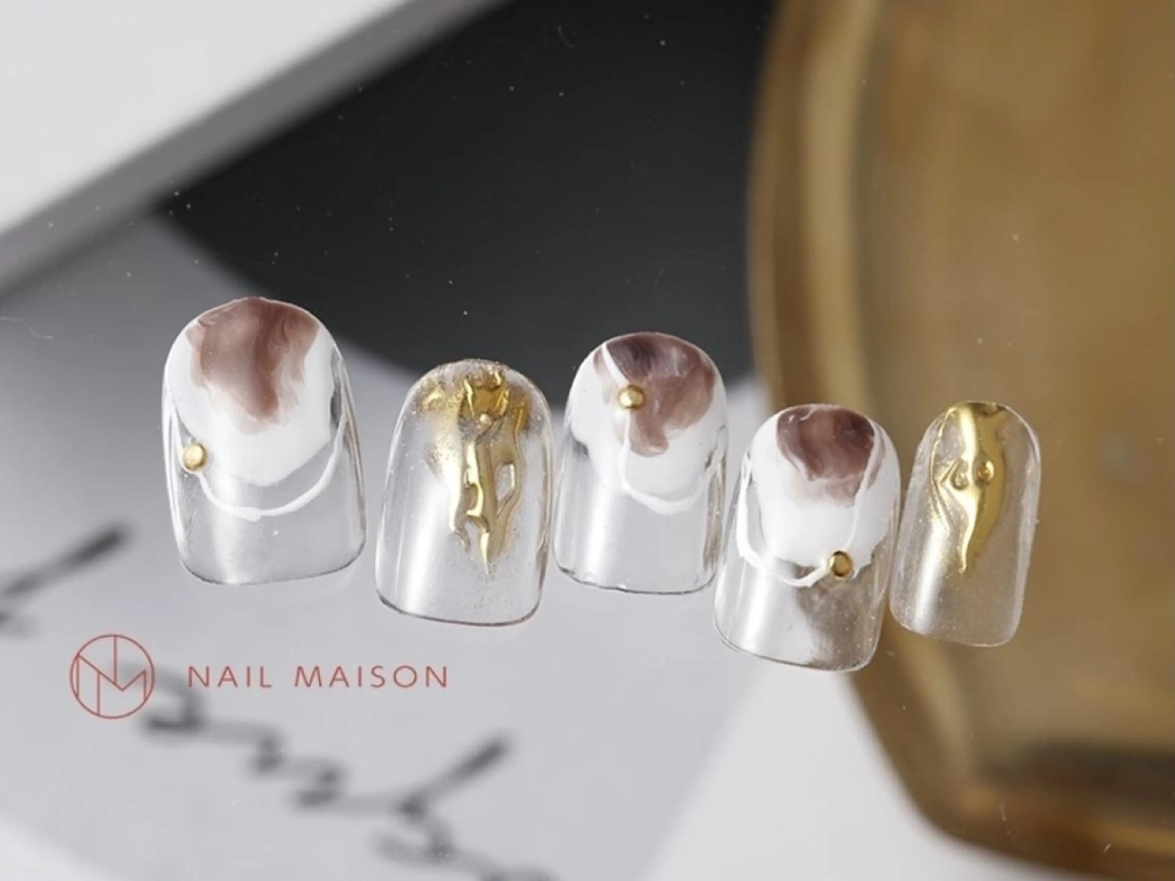 ネイル T RIRIKAのネイルデザイン