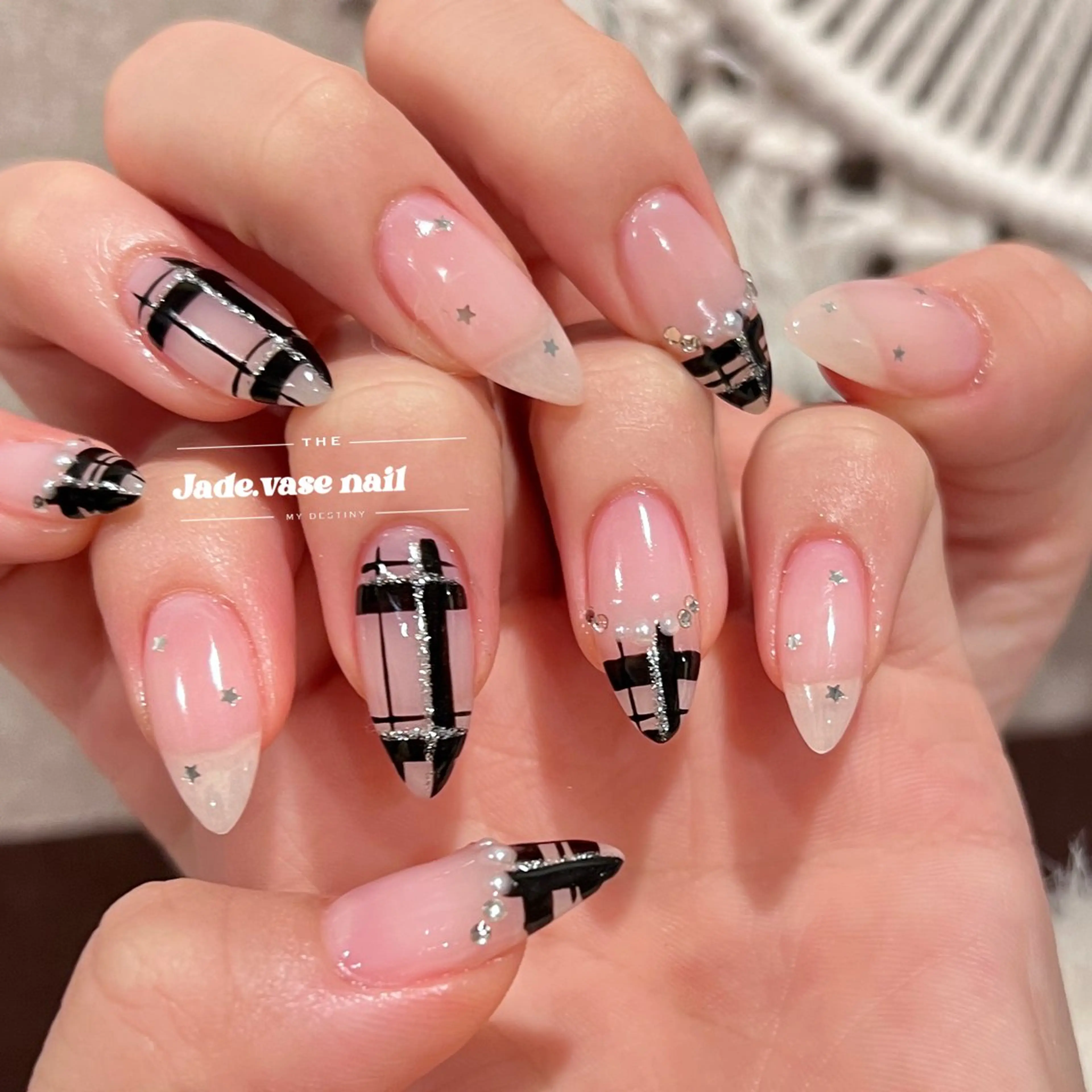 ネイル ハンドネイル ハンドケア ✰Jade.vase 銀座一丁目・東銀座のネイルデザイン