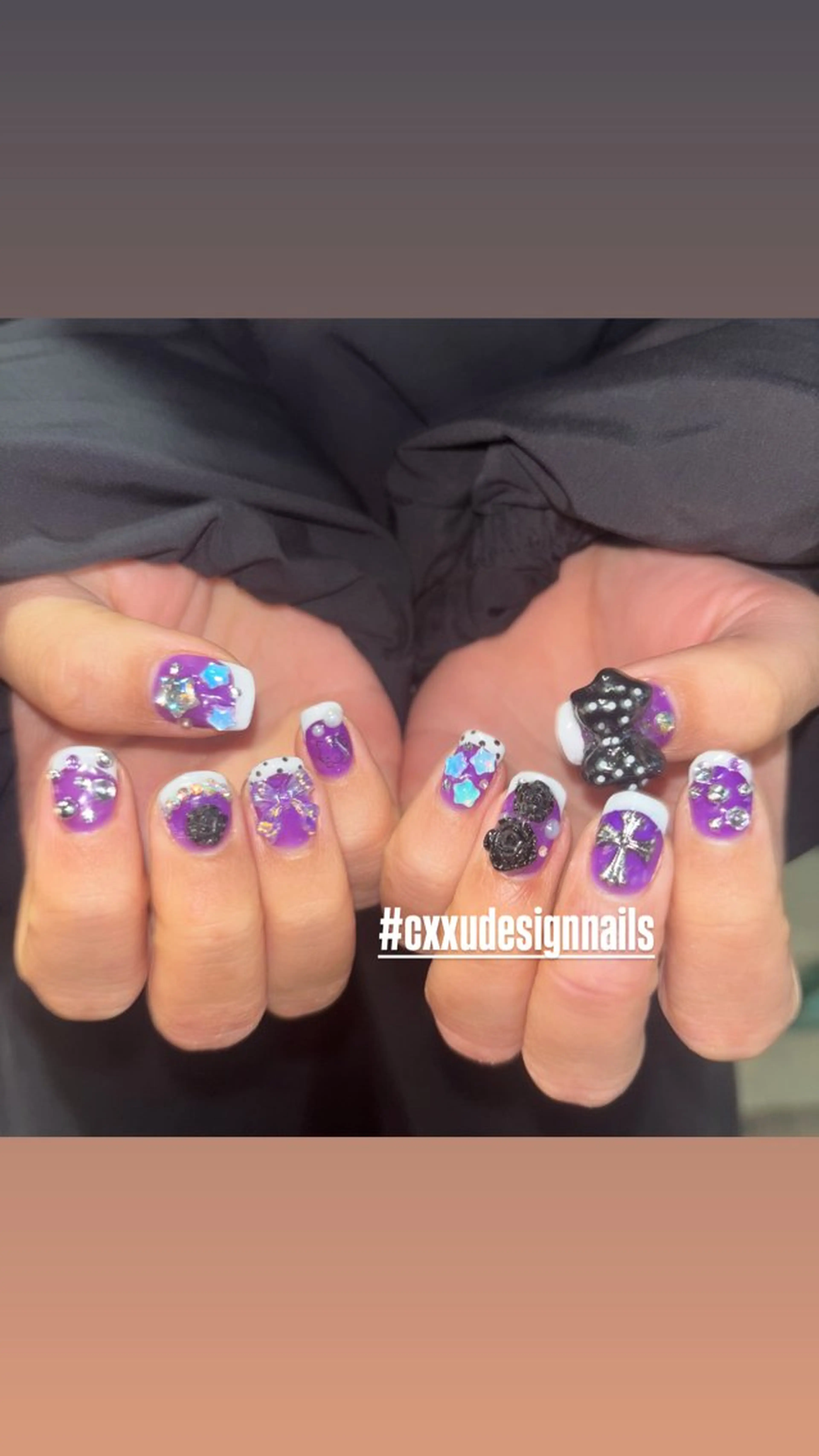 ネイル ハンドネイル 🐬Cxxu° Nail✝️のネイルデザイン