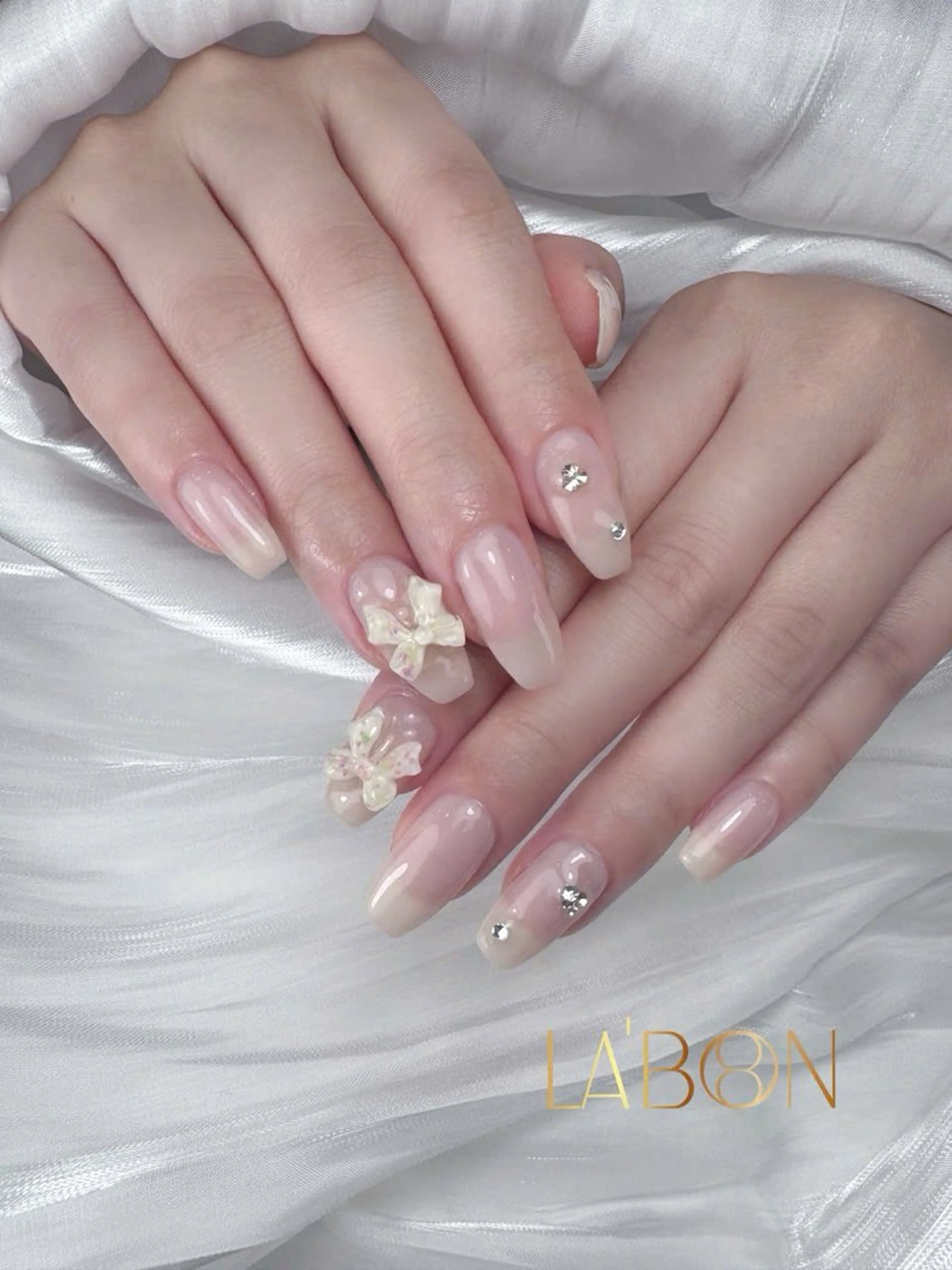 ネイル Hana✴︎ Labon Artのネイルデザイン