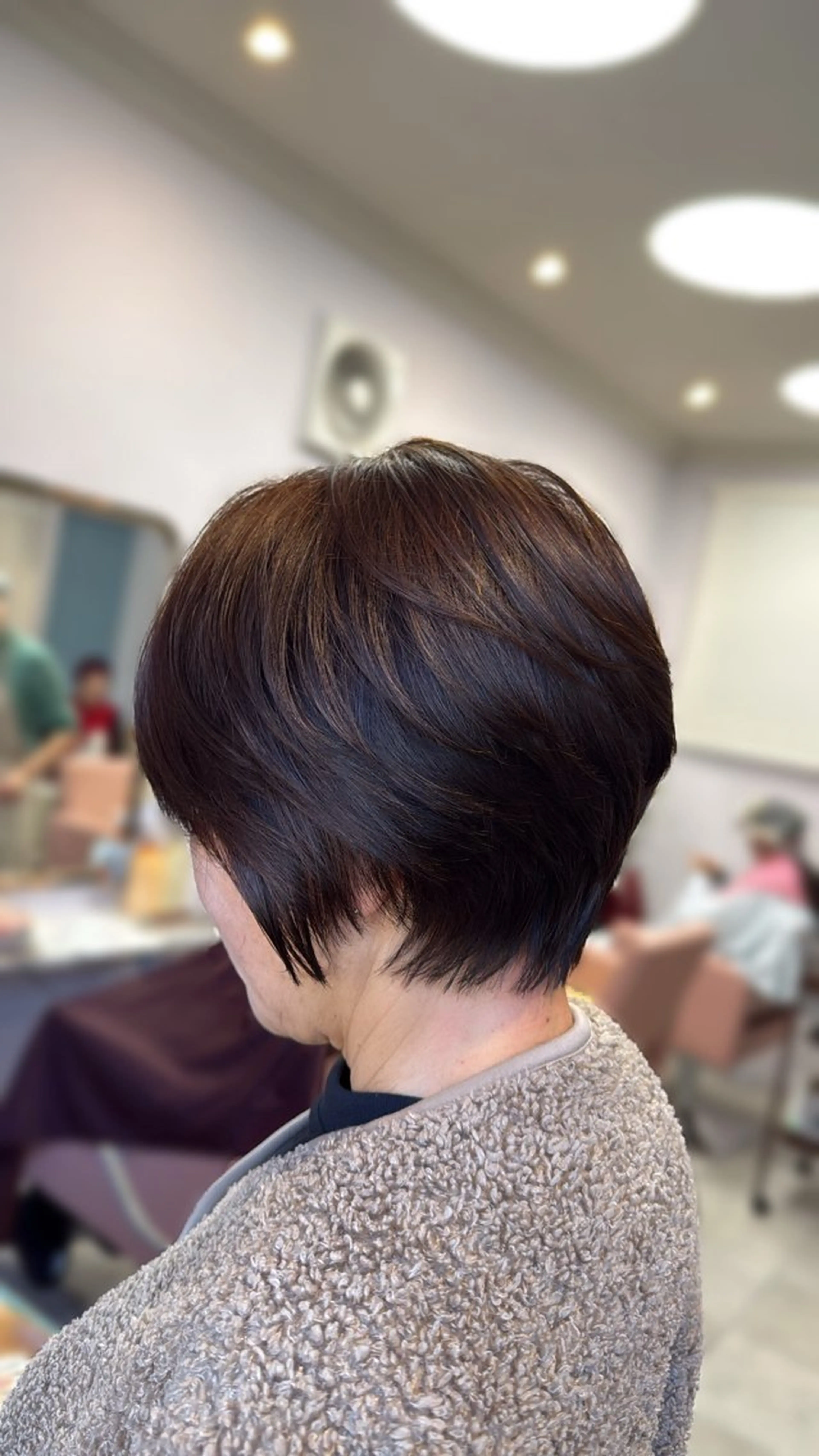 ショート カラー ブリーチ ブラウンカラー くびれヘア カット ヘアカラー トリートメント Sakura .のヘアスタイル