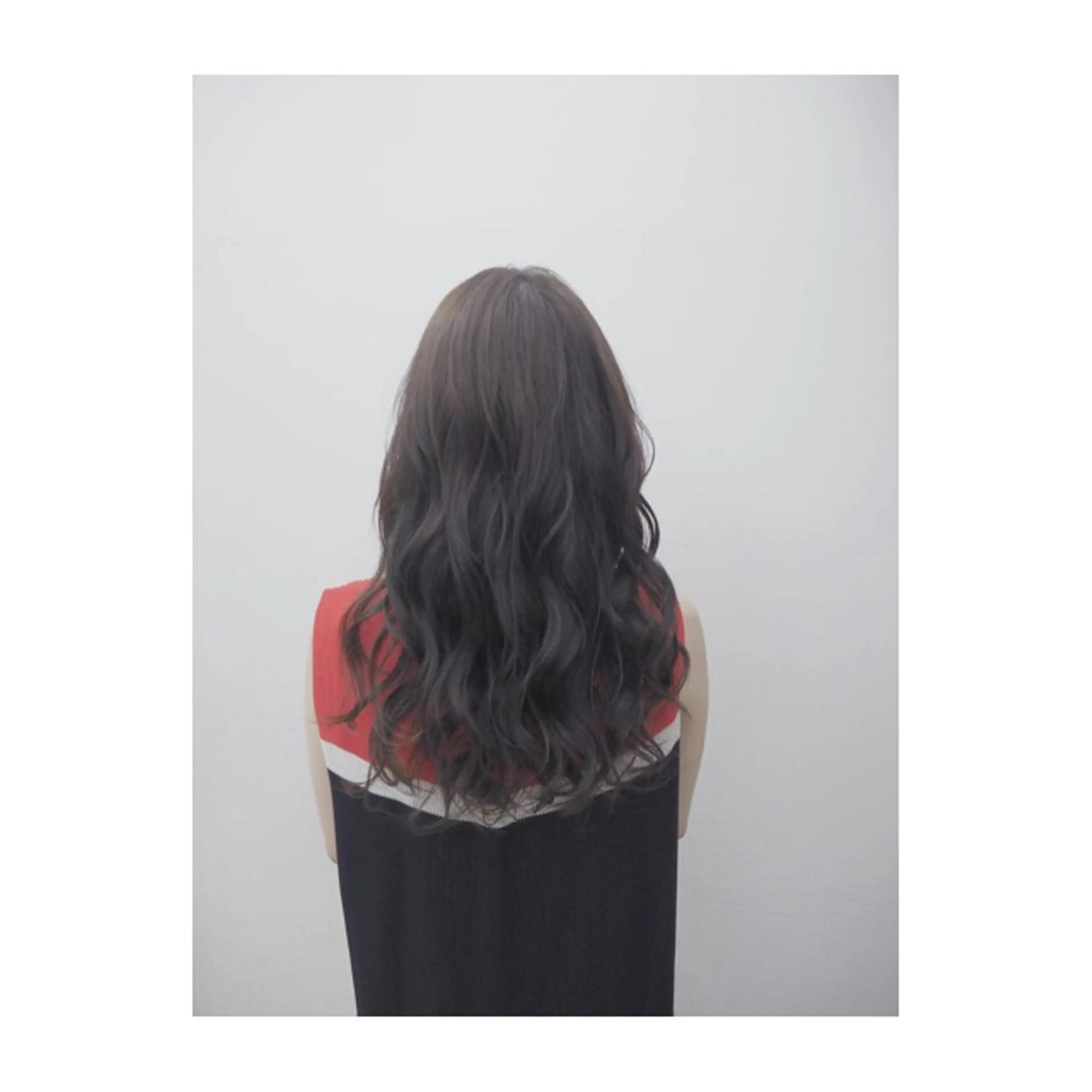 セミロング カラー 永岡 鉄平のヘアスタイル