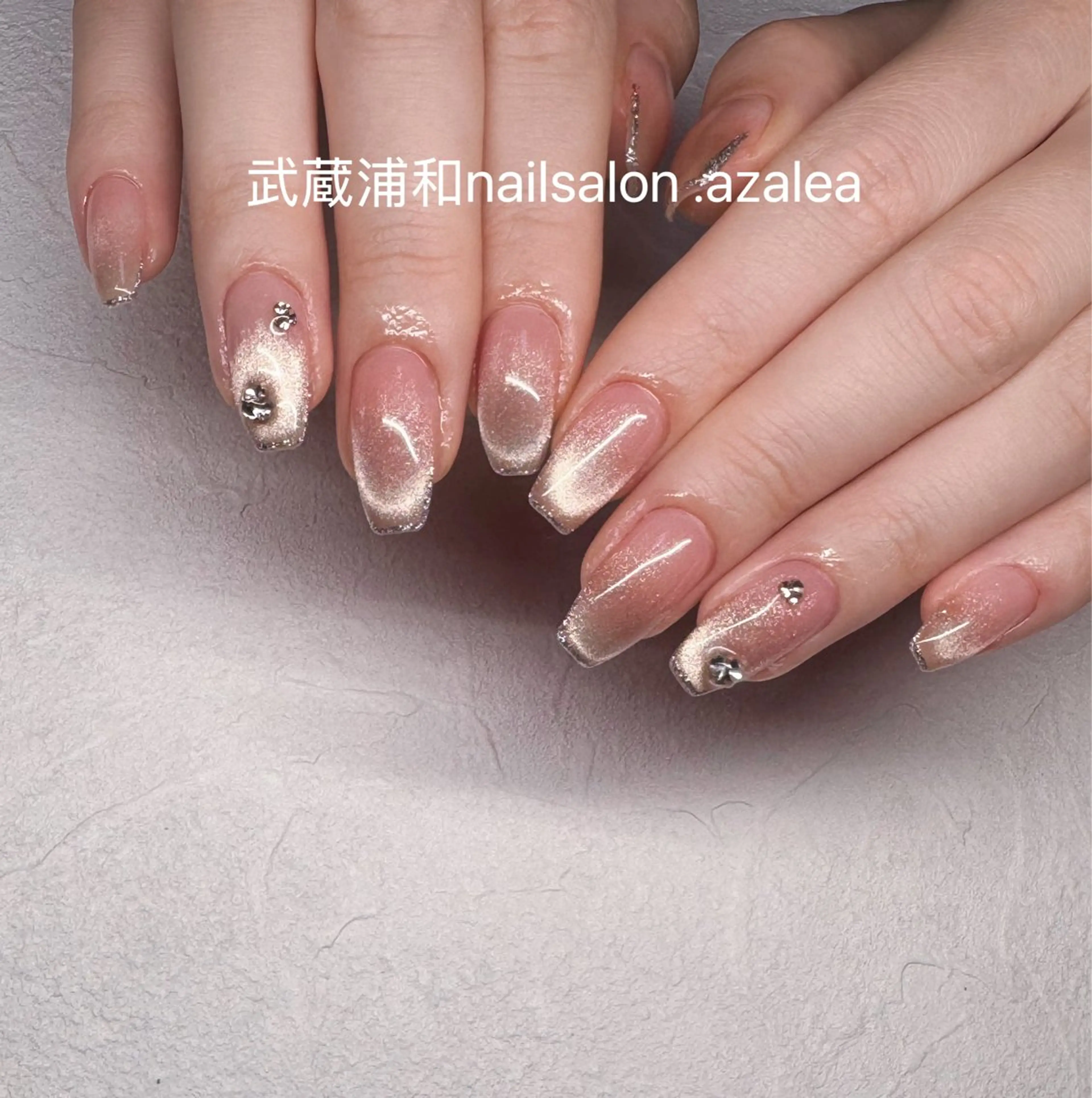 ネイル ハンドネイル R inのネイルデザイン