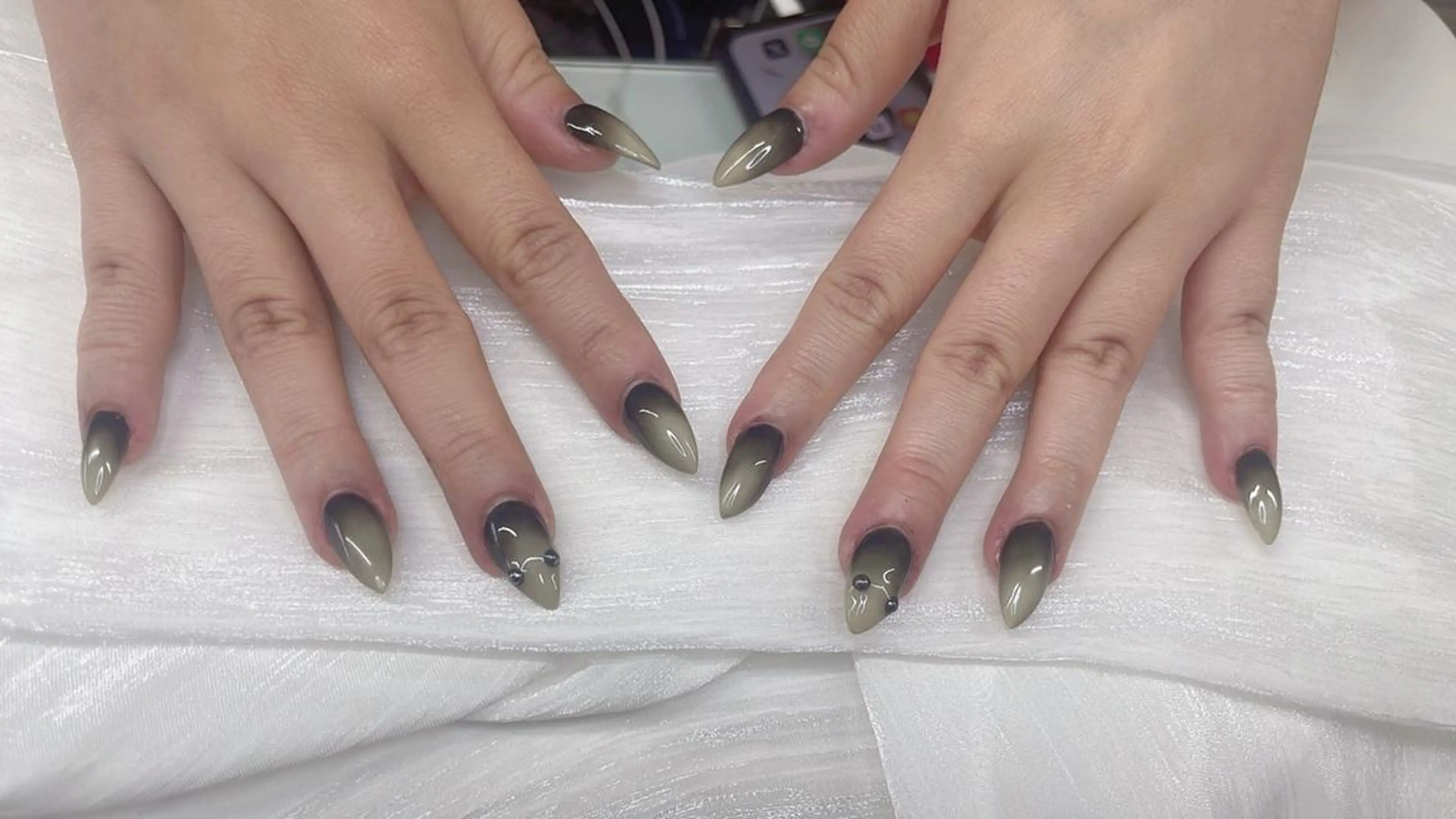 ネイル ハンドネイル ゆうさ Nailのネイルデザイン