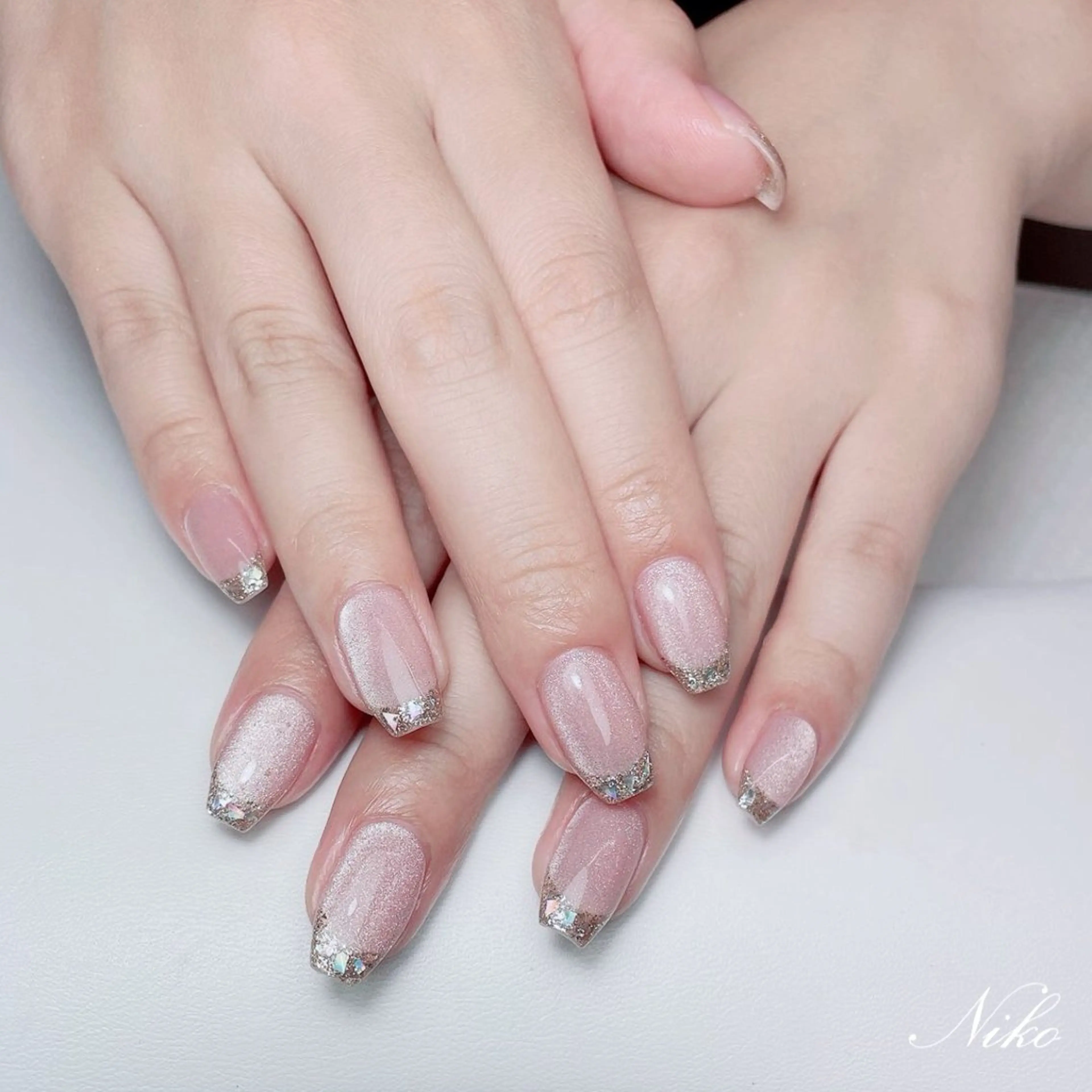 ネイル チークネイル 長さ出し フラッシュネイル フットネイル フレンチネイル Niko nailサロンのネイルデザイン