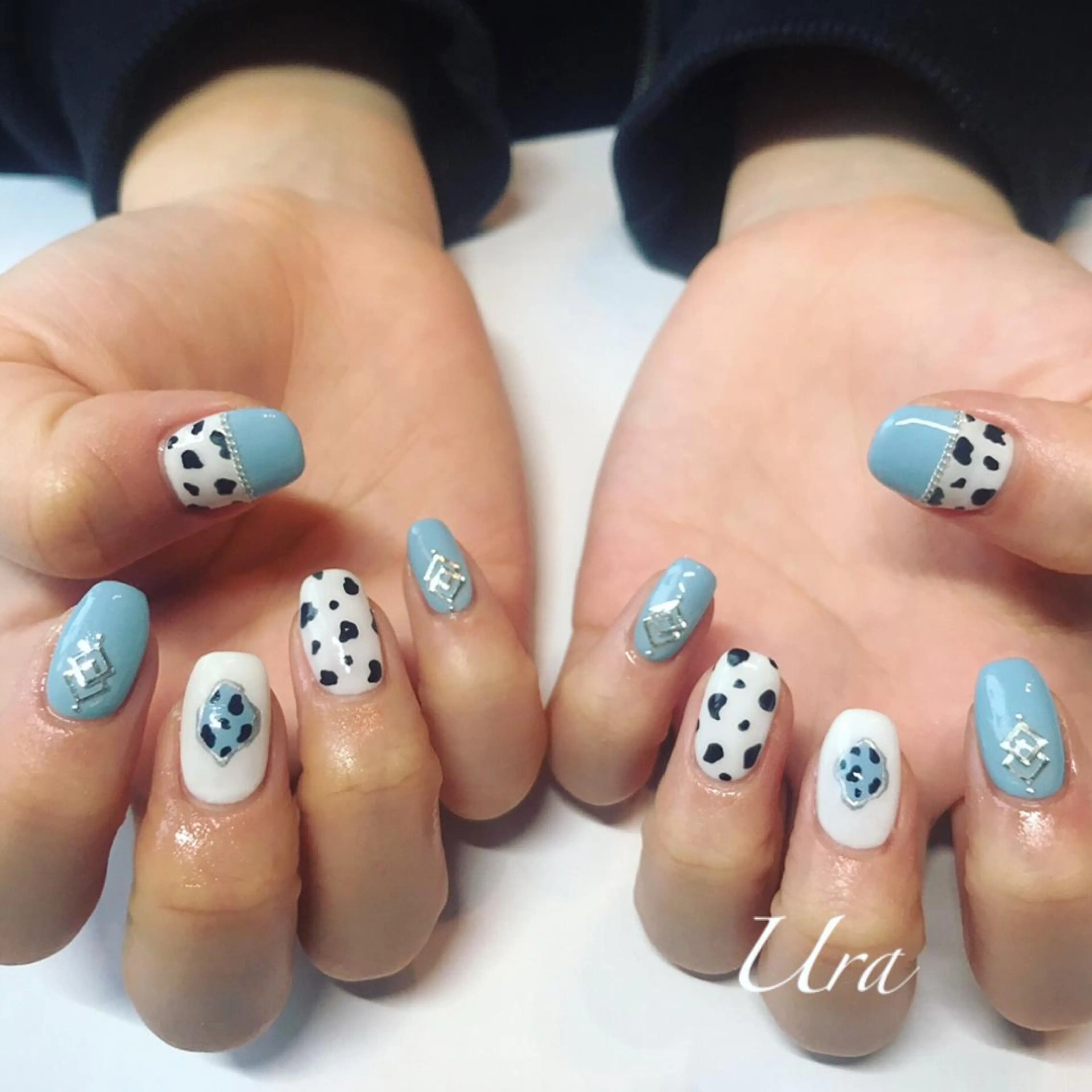 ネイル UrakoNail 《nail》のネイルデザイン