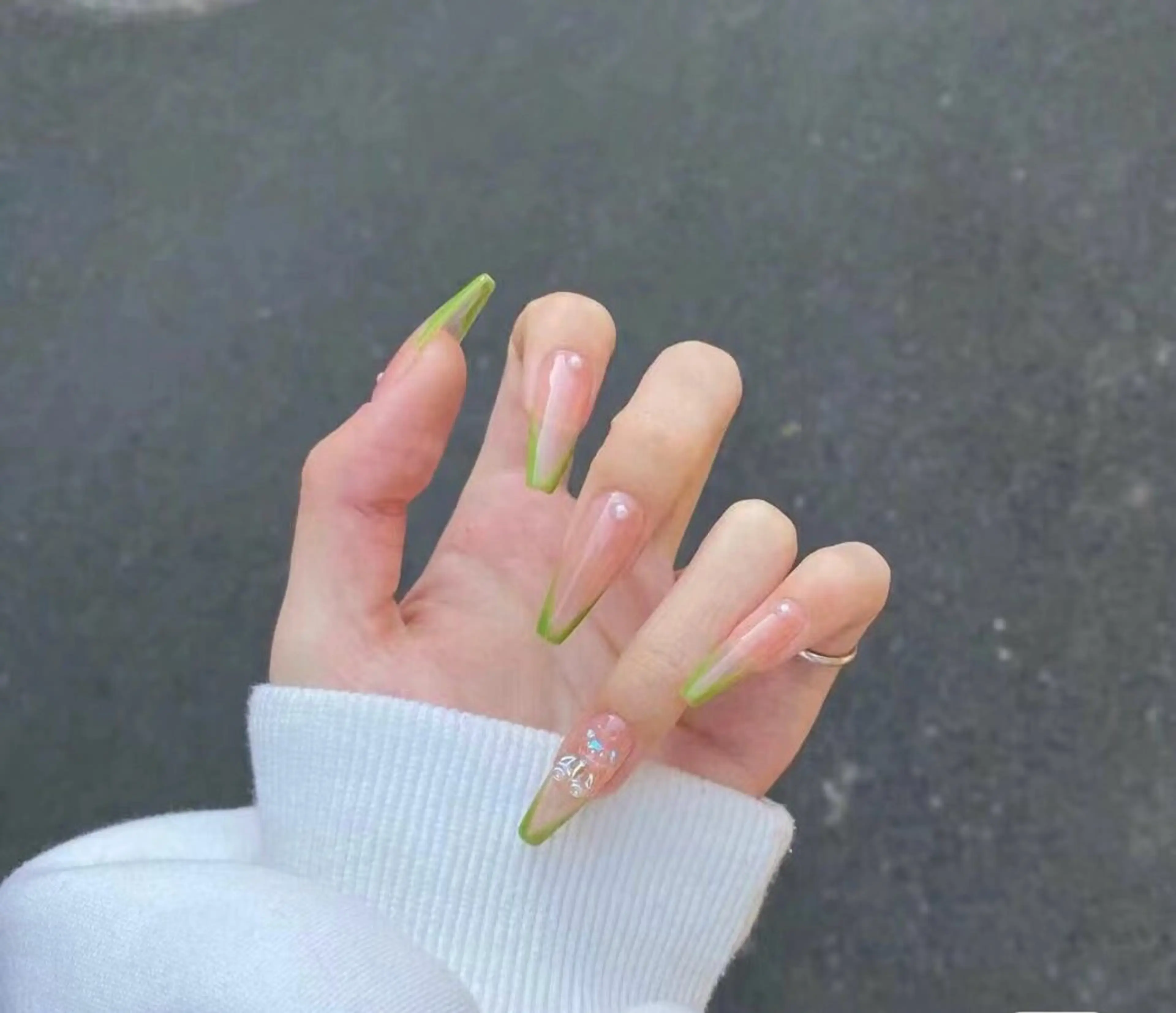 シンプルデザイン➕パーツつけ放題の写真