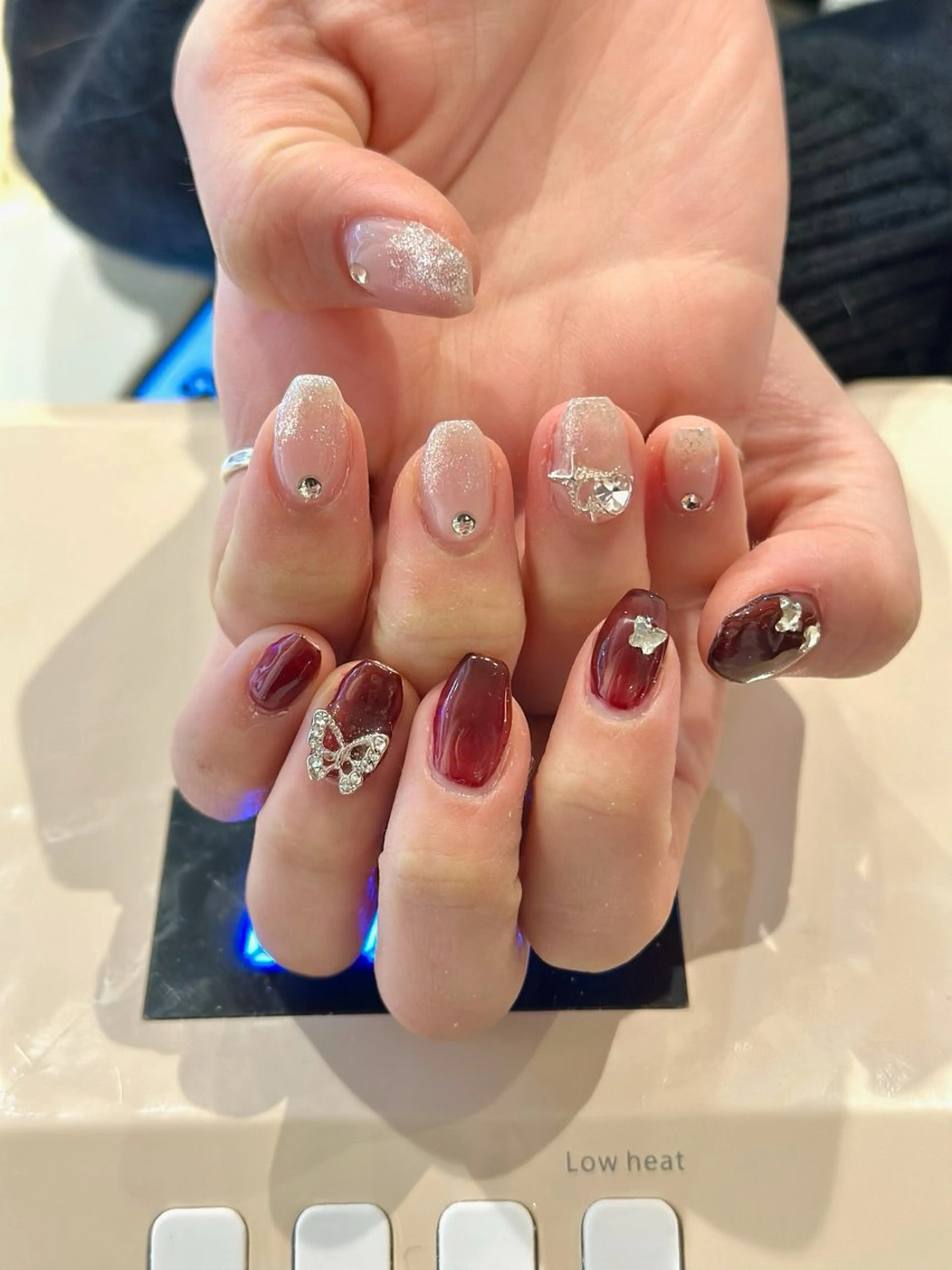 ネイル ハンドネイル フットネイル MIGHTY COLORのネイルデザイン