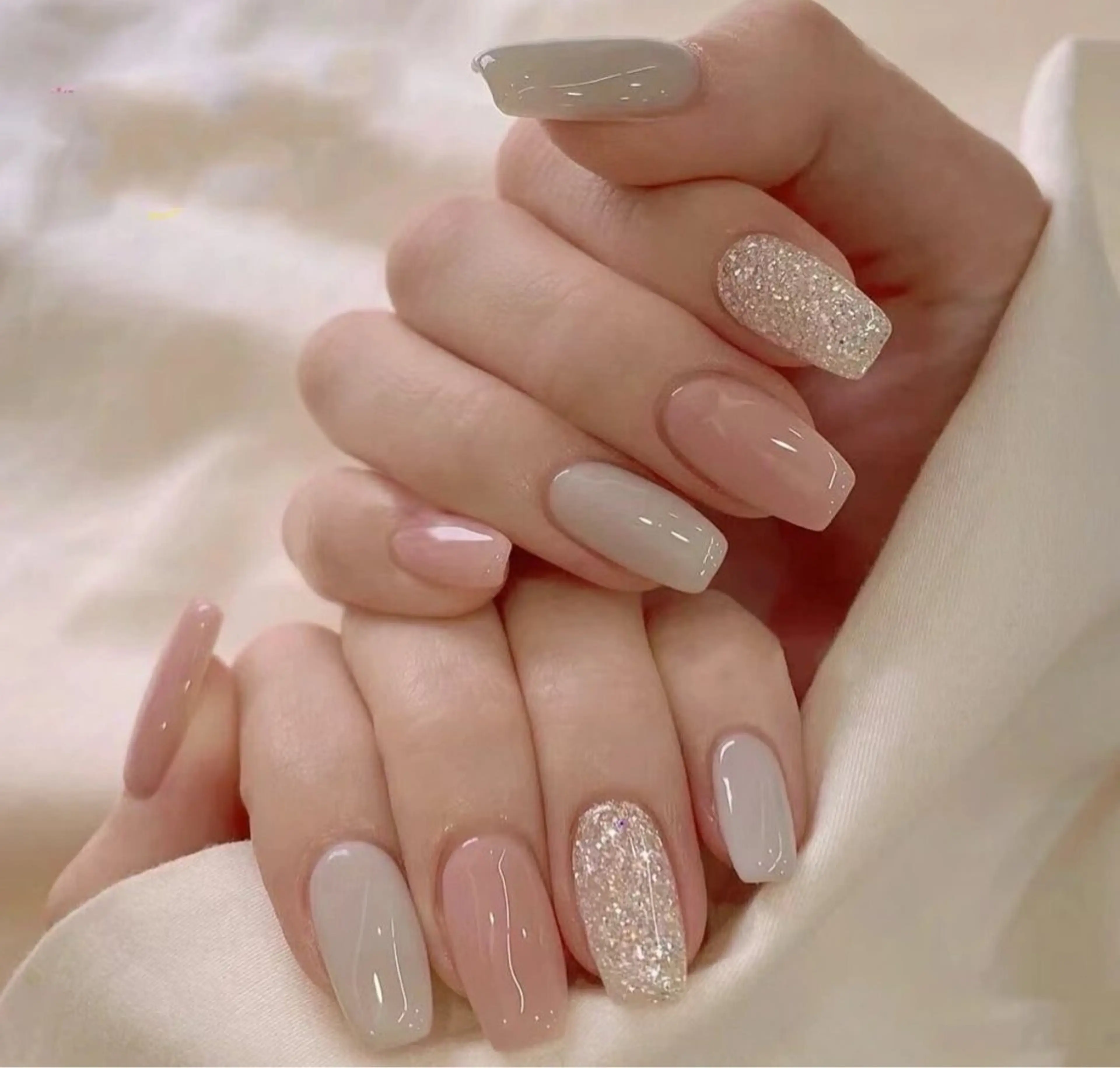 ネイル EE.Nail所属・FuFu.Nail 2️⃣番のネイルデザイン