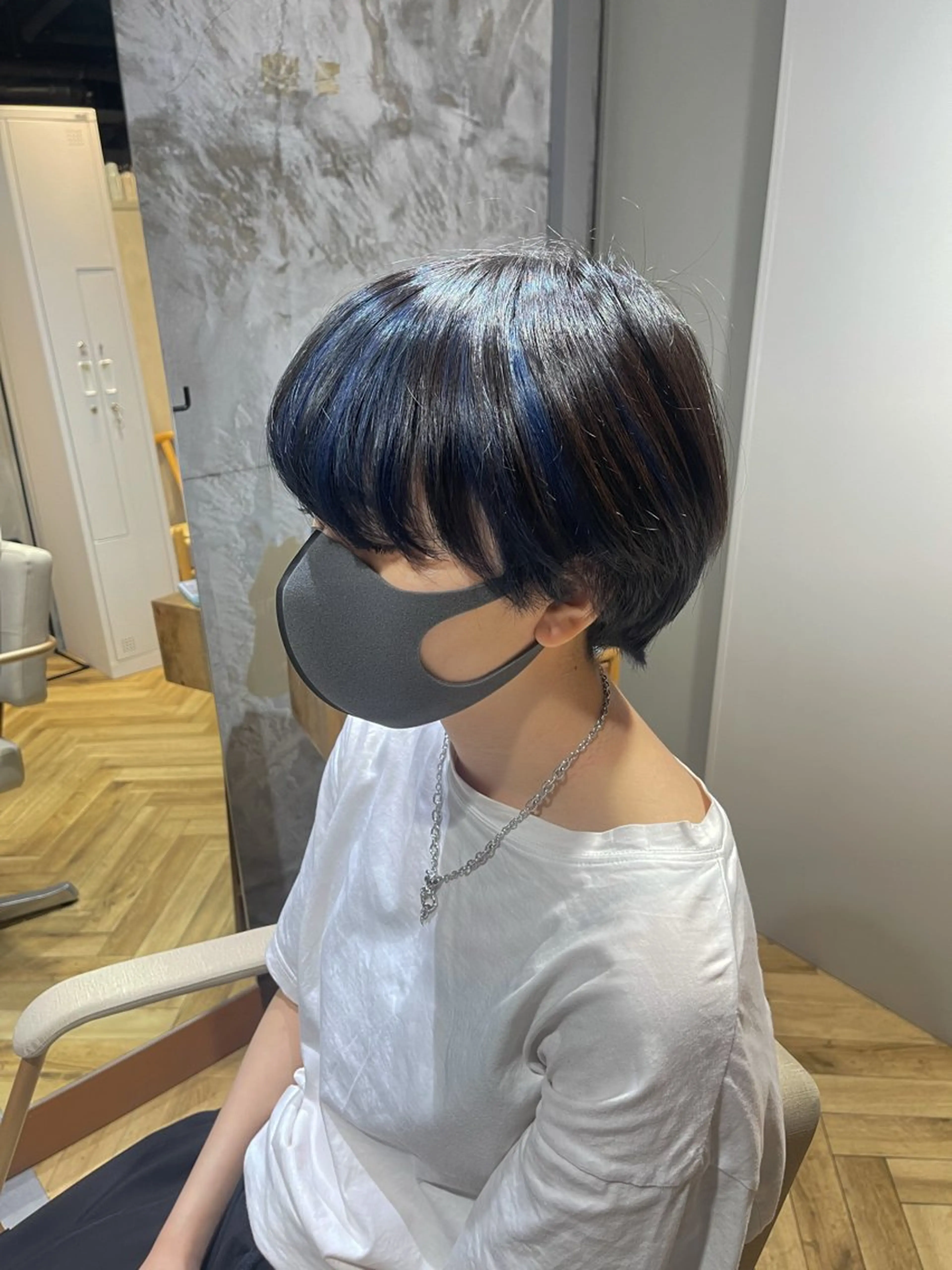 ショート カラー esse所属・阪倉 美玲のヘアスタイル