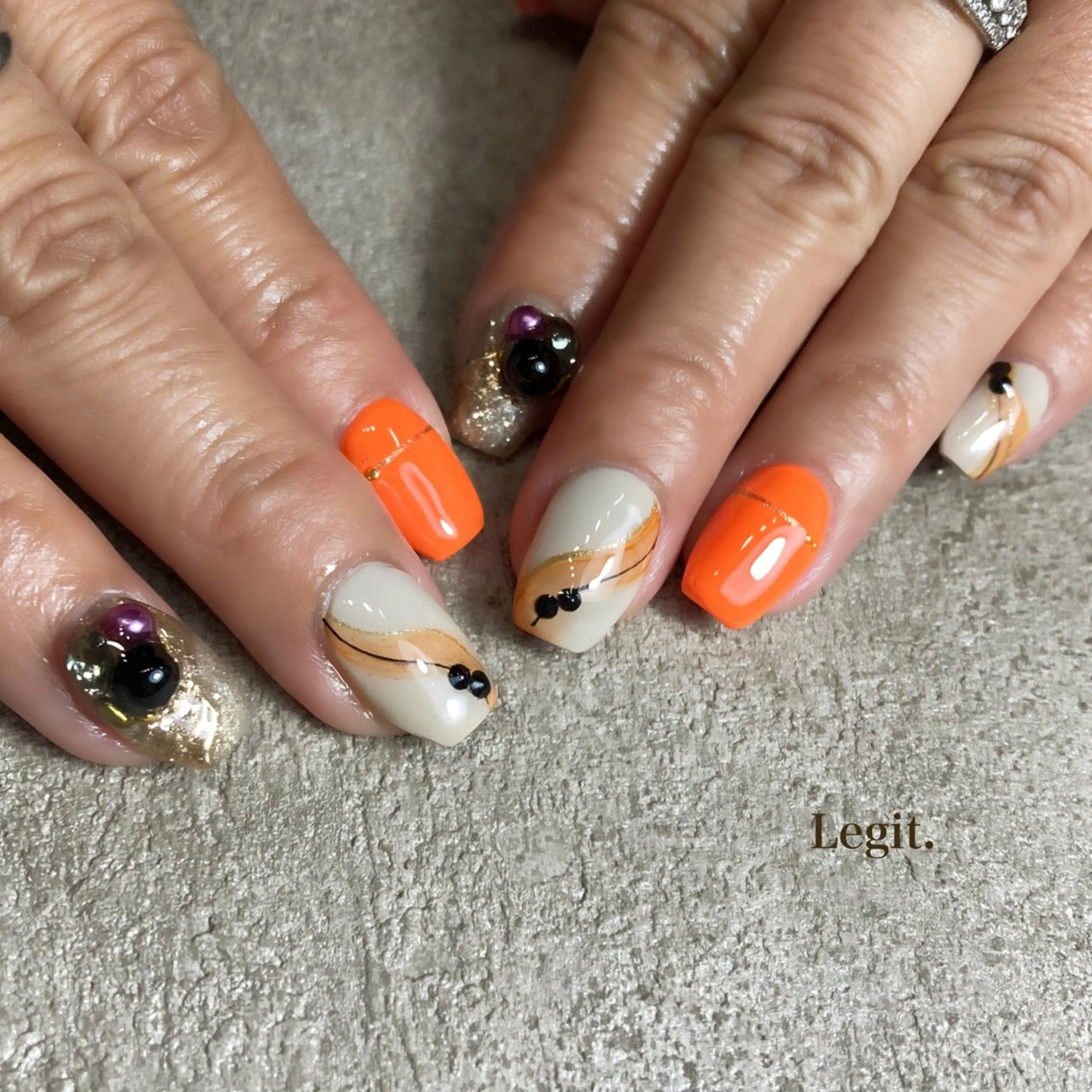 ネイル Legit nail salonのネイルデザイン