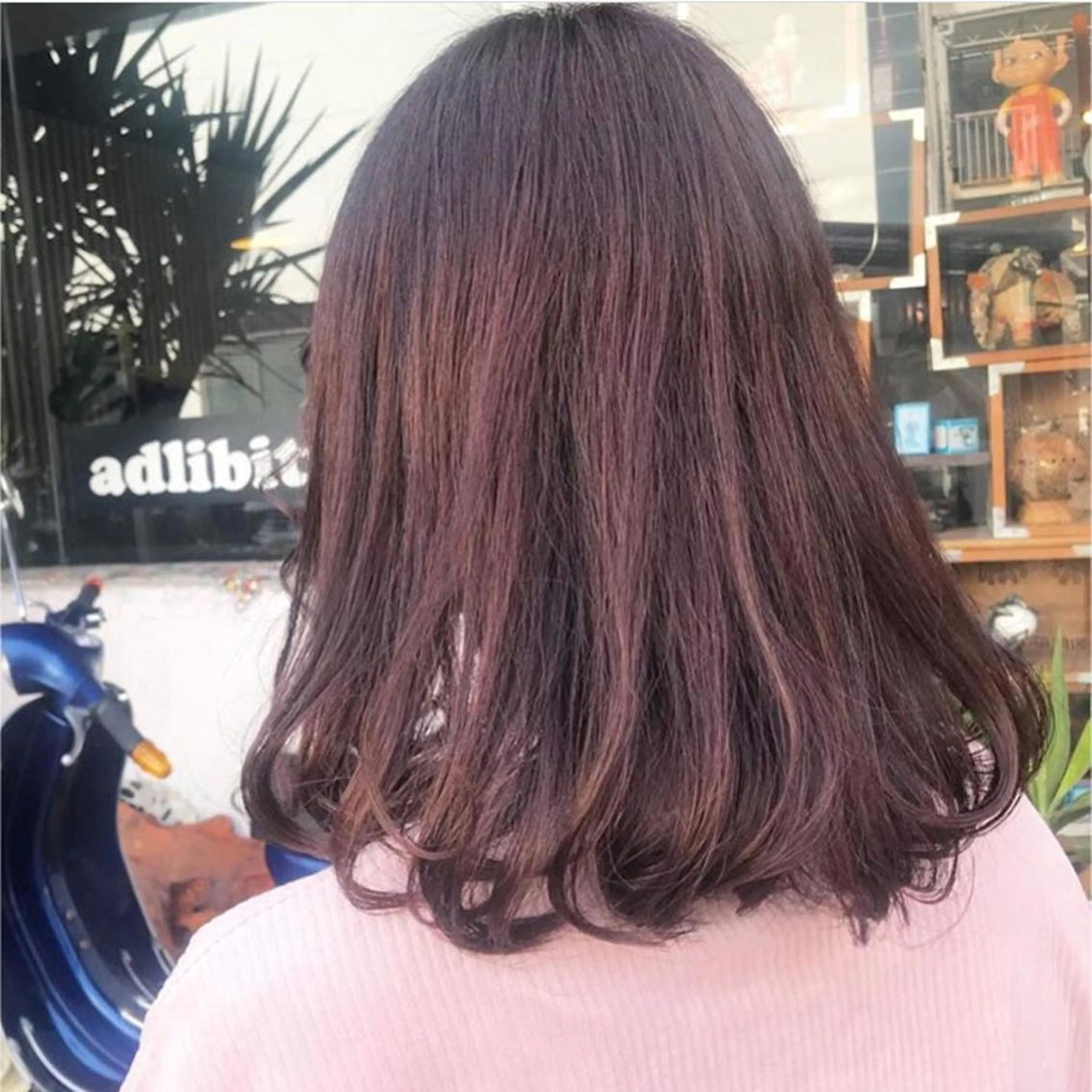 ミディアム 玉木 育実のヘアスタイル