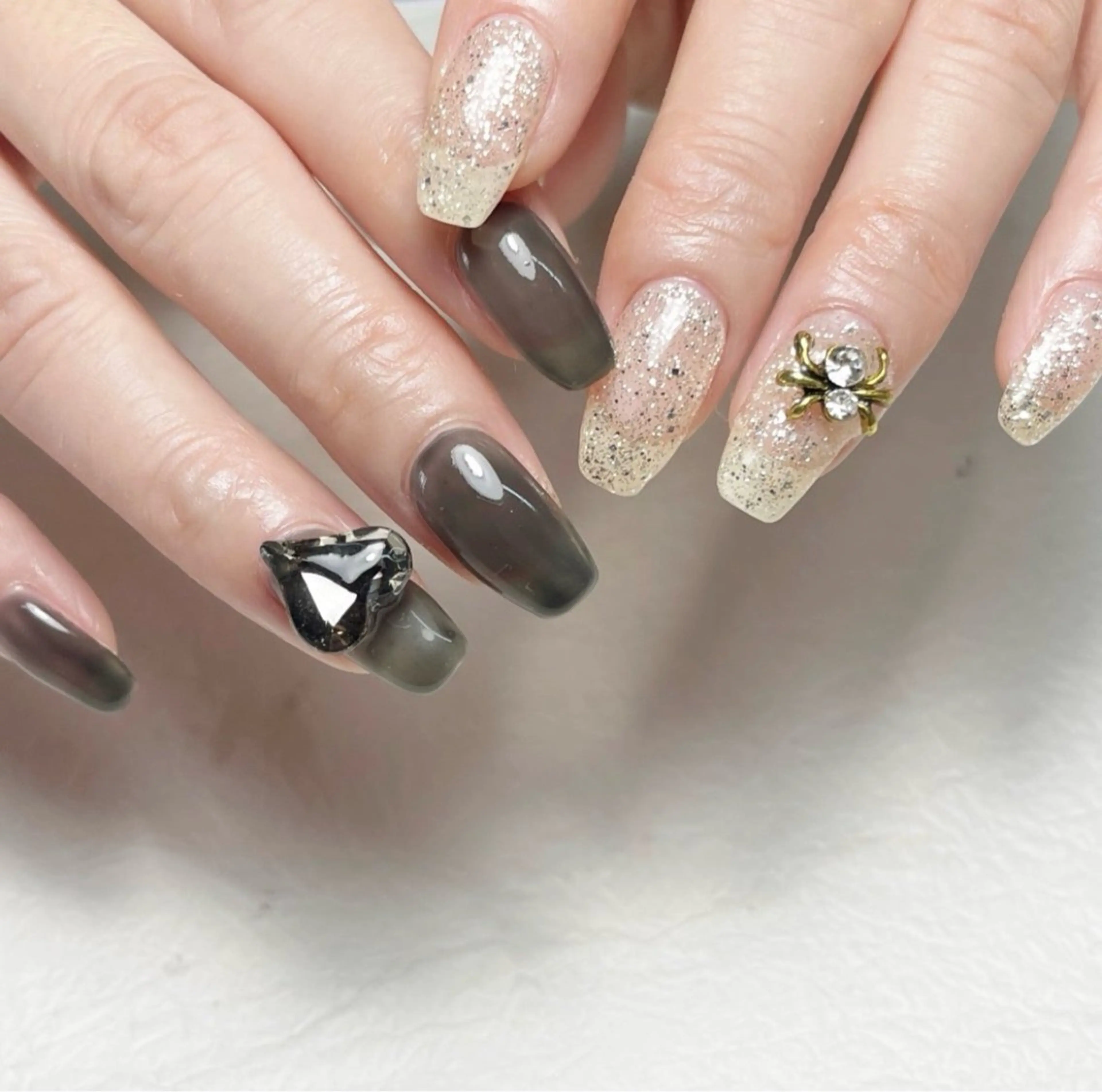 ネイル ワンカラーネイル m. akiのネイルデザイン